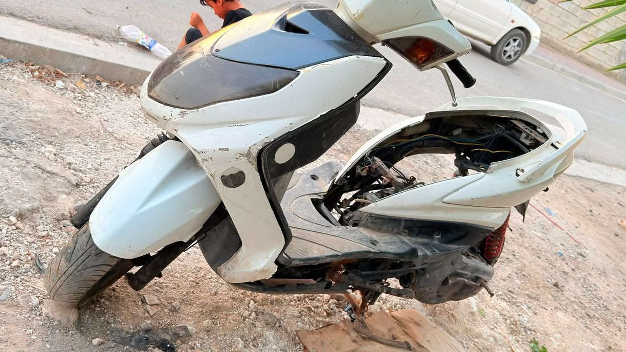 السلام عليكم
سكنس فحل للبيع 
الدراجة نقصها ترايش صفح ونقص كابريتر وفاكيوم
المكينه شغاله ع ضمان وشرط خرسه شلعه ومعدل فول ابيع ع وضعها لحد يكلي شبيها مابيها قيم باليرضي الله وبالعافيه عالياخذها

مكاني بغداد قرب بسماية 
***********
