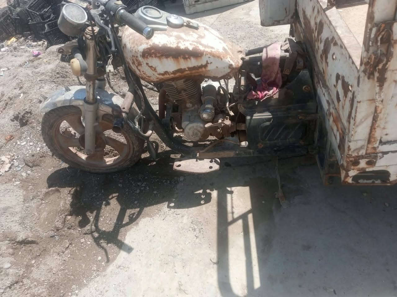 ستوتين للبيع الزرگه شرط ركبه وشاصي تايرات جدد ومحركات شغاله السعر 750 بيها مجال قليل واني مكلف بالنشر
م/***********

