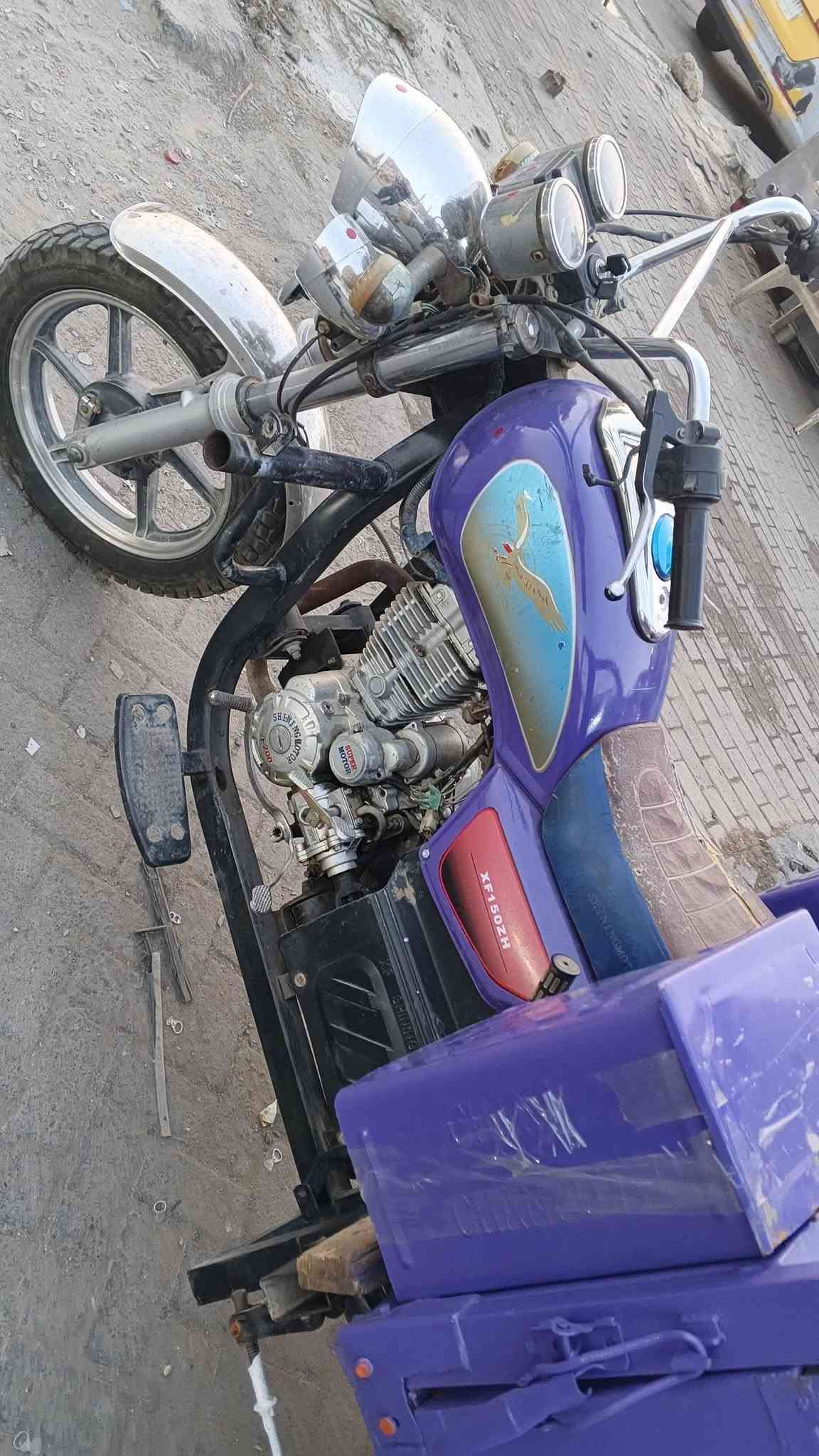 صقر موديل 21 اوراق كاملة مكينه ناعمه خرسه شلعه تخبل شاصي بلاد كهربائيات كلهه شغاله شلع مصبوغ بدي شراي يخابر 1300 مكاني بغداد مدينة الصدر اورفلي ***********
