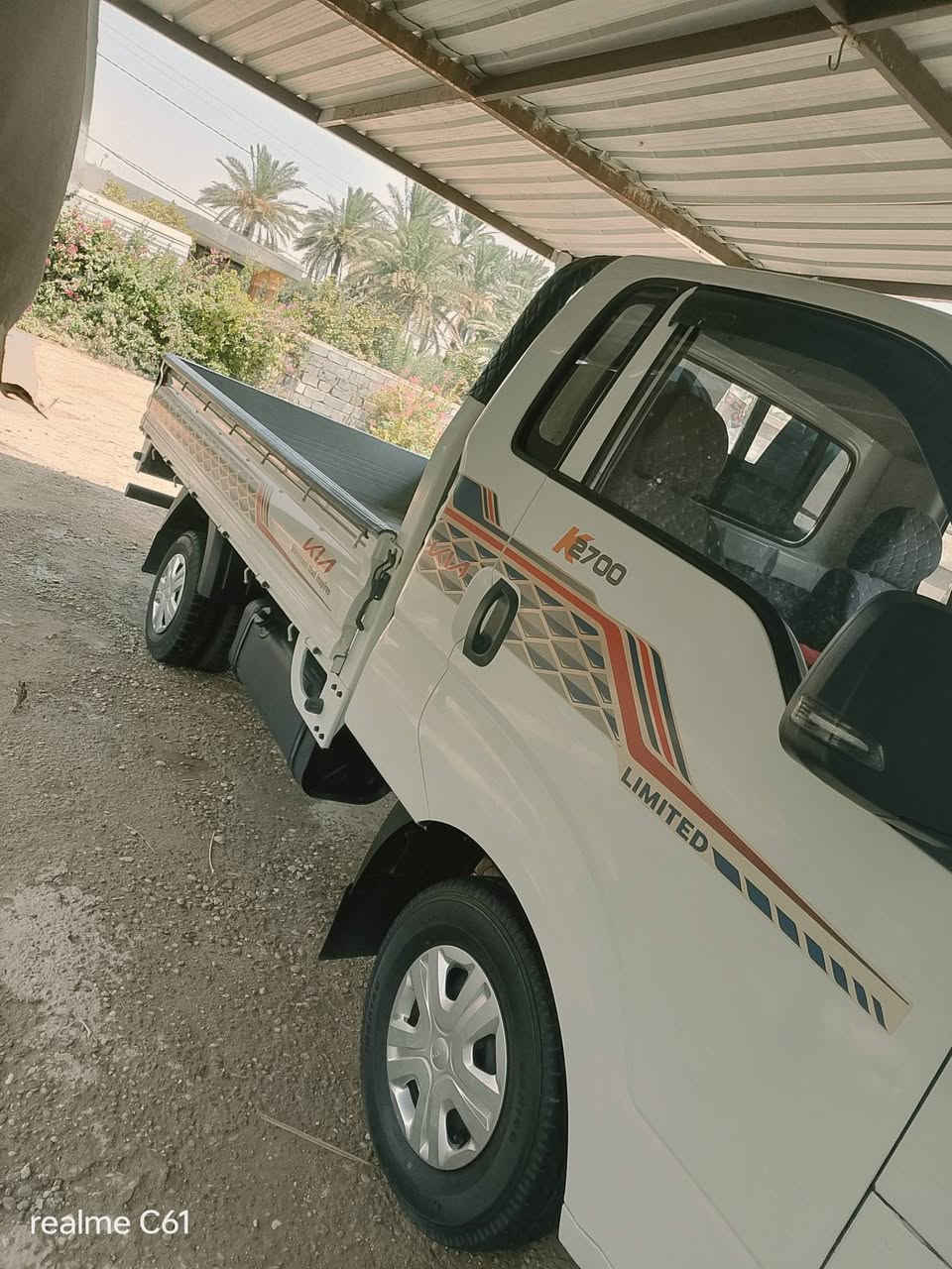 سلام عليكم كيا حمل موديل 22 بيه بس باب سائق بدل مآل شركه ول باقي كفالة ماشيه 50 تايرات جديد سياره نظيفه جدا سعر 135 مكاني بابل مشروع المسيب رقم ***********
