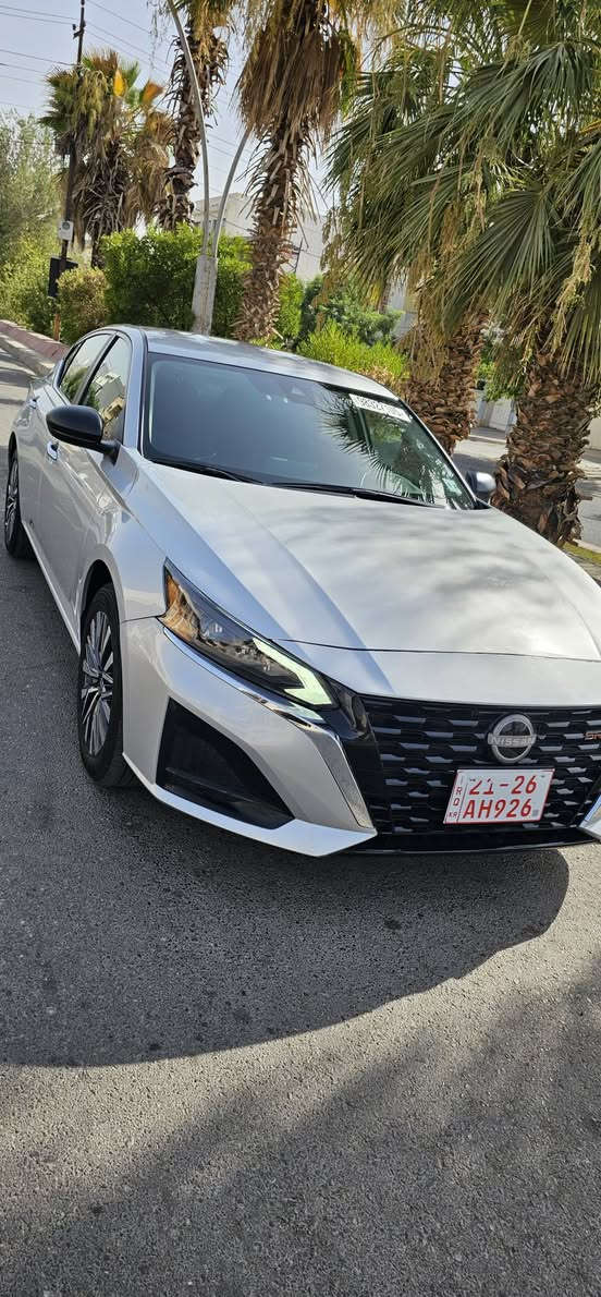 التيما 25sv سعر نهائي 135 سياره مواصفات اربع بصمات تشغيل عن بعد هاند بريك بصمه ماشيه ٧الاف سياره بحالة الشركه ضرر جامرلغ وبونيد شواصي مكفول فقط بطانه الجامرلغ صبغ كاتي تترقم شمالي للاتصال *********** مكان السياره كركوك

نص مكتوب في الصور:
- 98327105