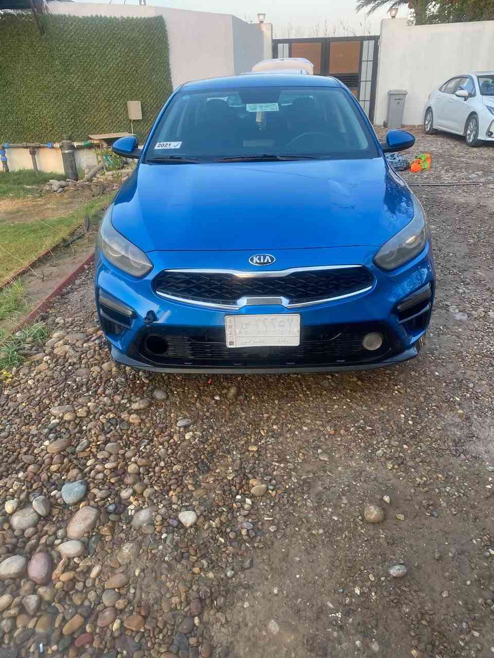 سلام عليكم فورتي ٢١ وارد امريكي نص فول تخم تاير سياره خير من الله ماشيه ١٤٢ كيلو مو ميل مكان بغداد السعر ١٢٢ وبيها مجال حادثها امامي مو قوي بيها صفحه السايق كلير قطره معجون مابيها كلير فقط
***********
