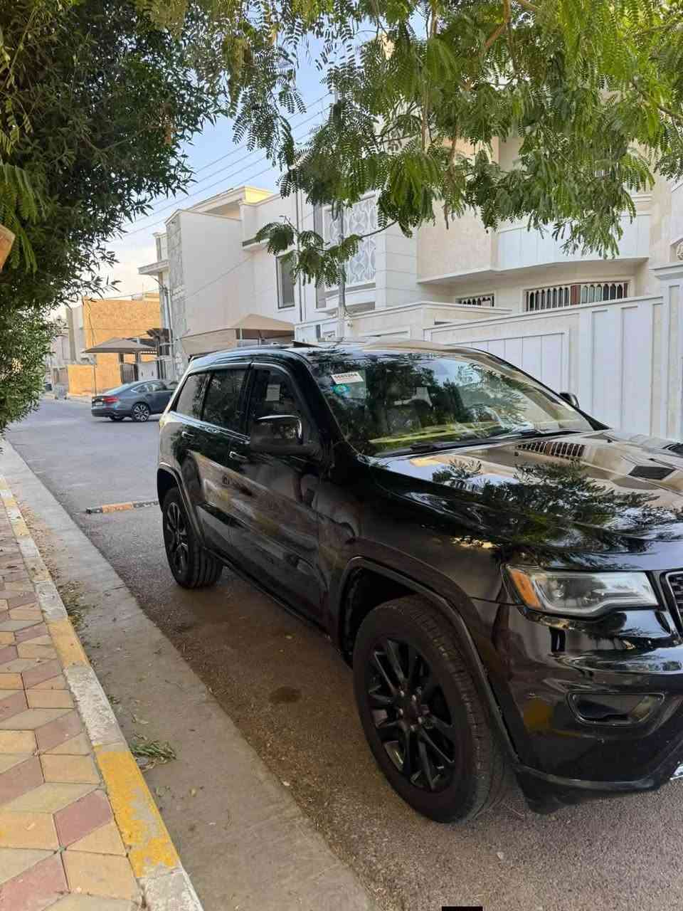 جراند شيروكي • ٢٠١٩ • رقم بغداد