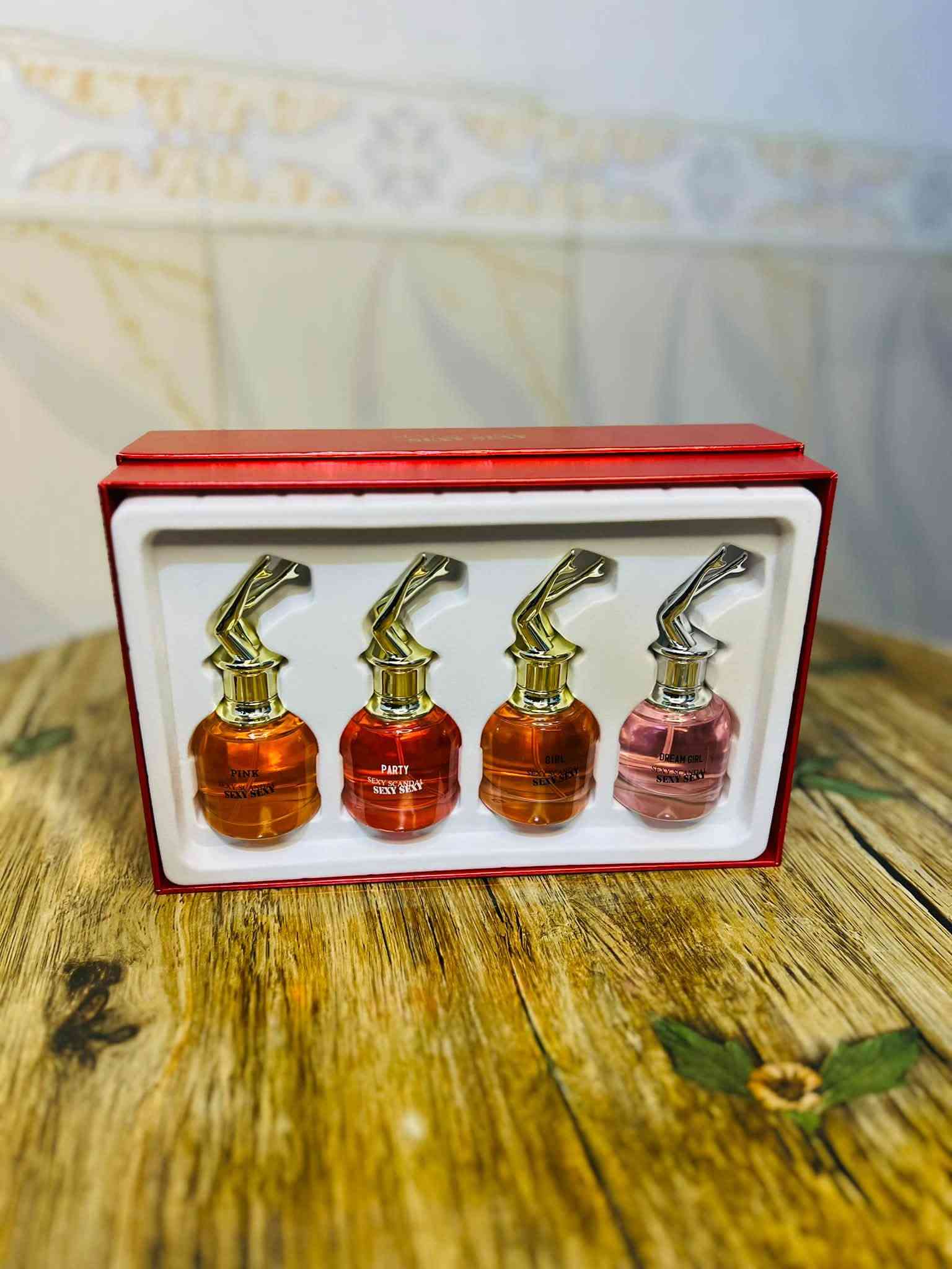 عطور ماركة • أسعار مناسبة • توصيل مجاني