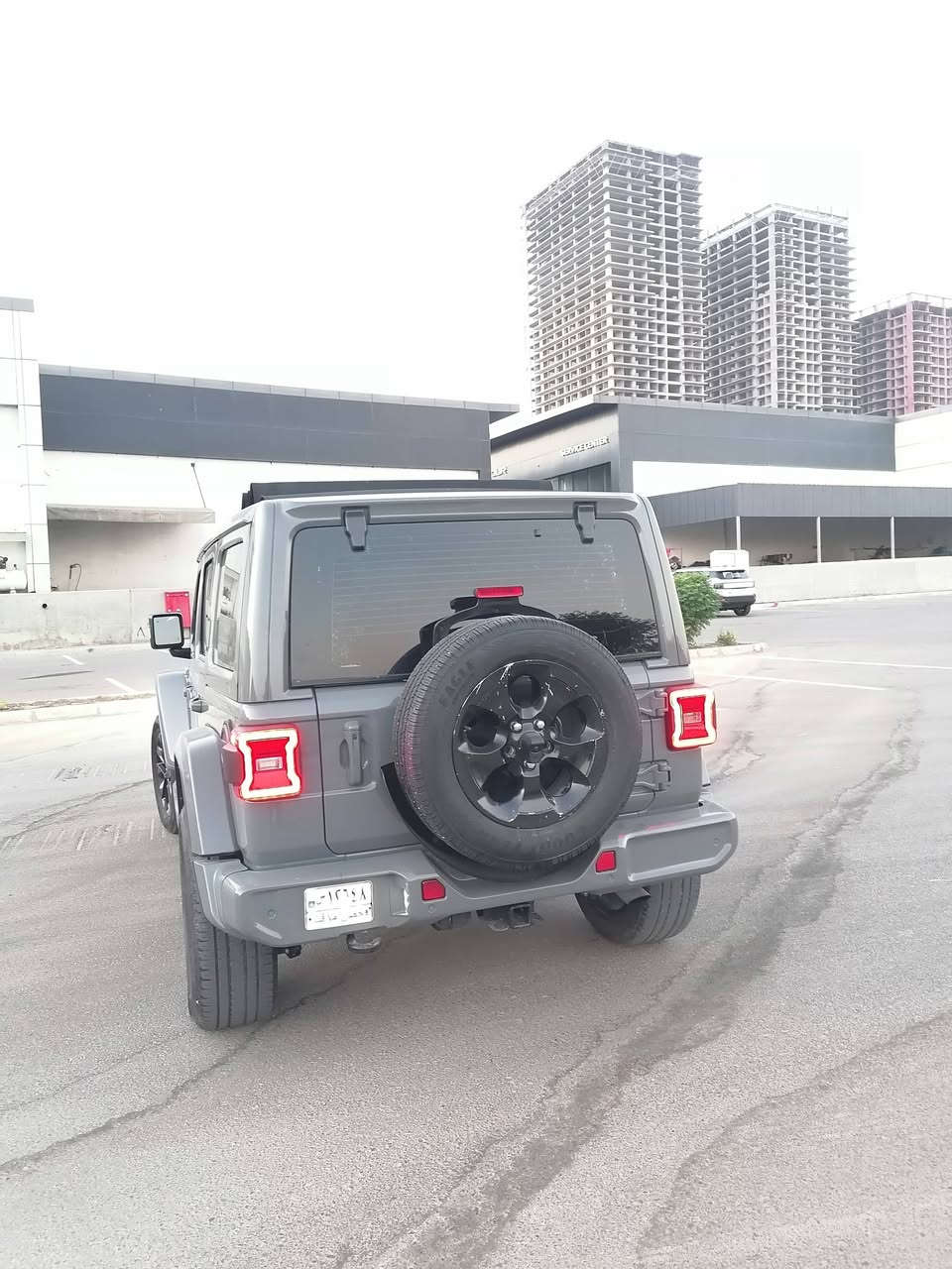 ل jeep wrangler لون اسمنتي مميز فحص بغداد موديل 23 محرك 6بوند جاملغ صبغ شاصي الامامي مبدل دبل اكسن كشنات جلد هيتر وتبريد ماشيه 61كم سعر 165$عنوان سياره دهوك للتواصل *********** كورك وتساب سقف سياره بانروما
