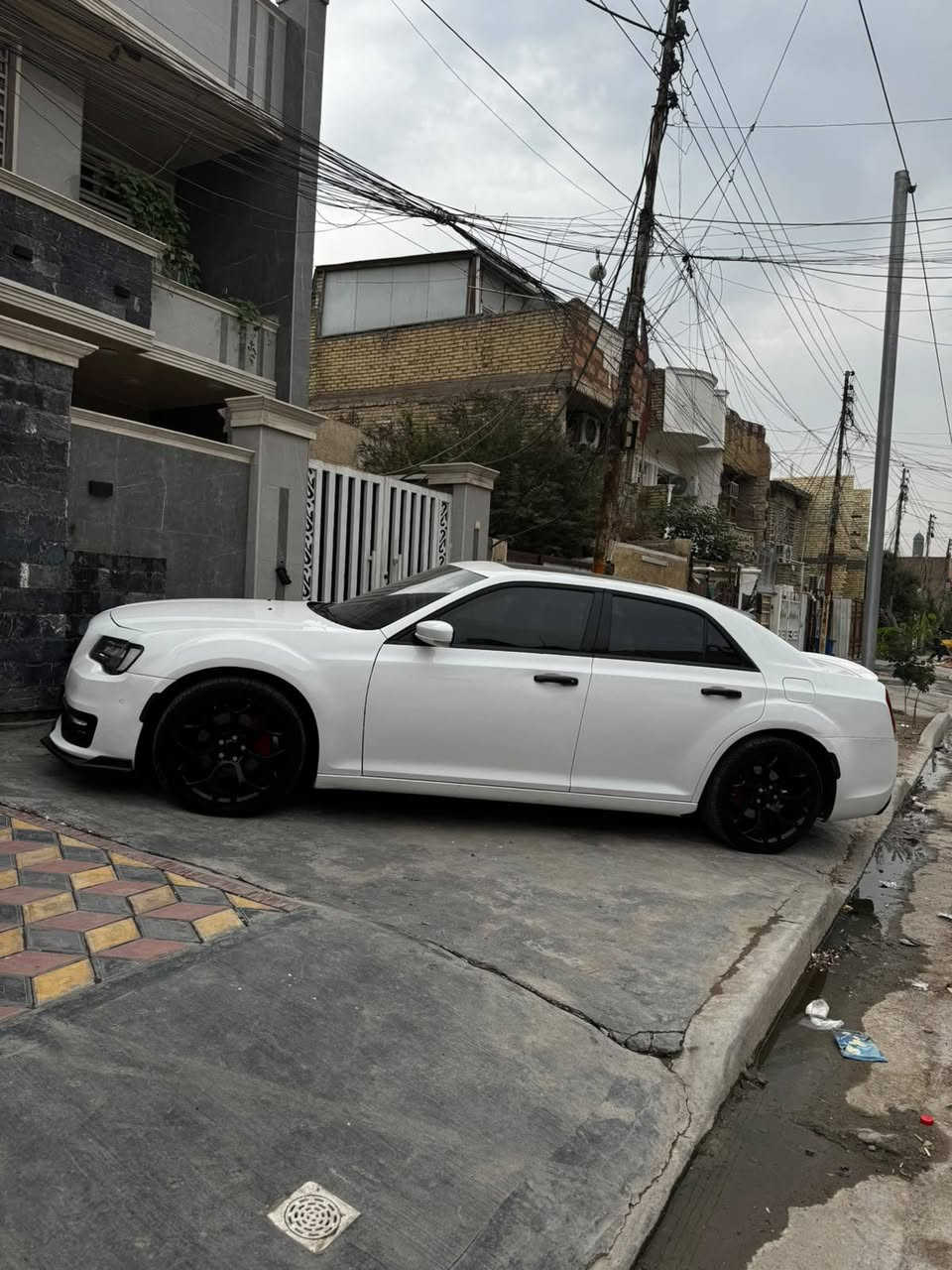 كرايسلر 300 • ٢٠٢٠ • ٩١ الف
