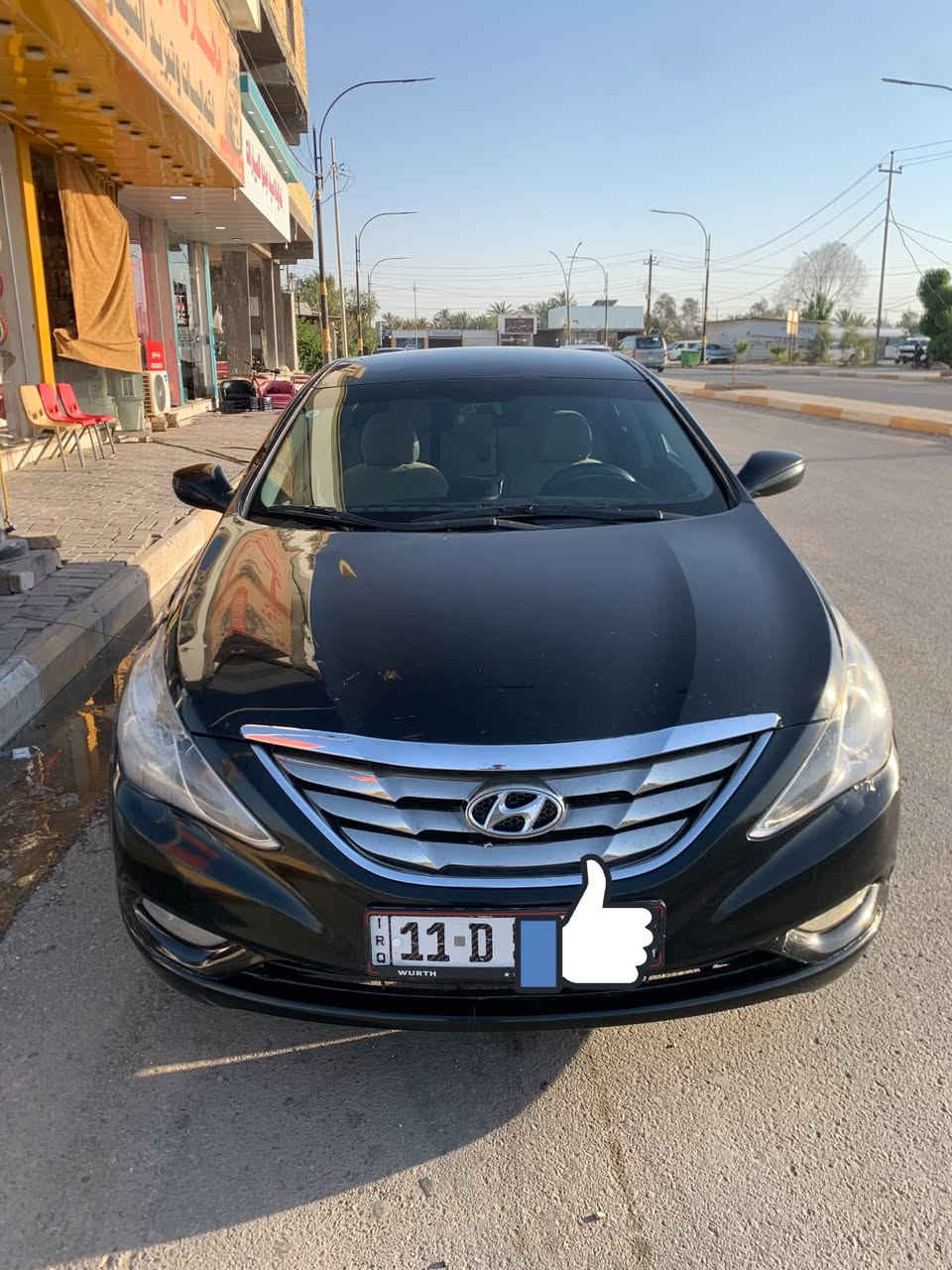 سلام عليكم
سوناتا 2011  بأسمي السياره مشروع وطني وين ماتريد اداورلك  مواصفات الامريكي معروفه ما يحتاج اذكرها
تواير جدد تبريد شادلها منضومة كامله
حداديه فول توني مشتغلها 
السياره مابيها كل نقص 
ضربت امريكيا الجوملغ الخلفي الايمن ما عابر 
وانضربت عدي الجوملغ الامامي الايسر وبدلته
احسن من تلطخ المعجون 
مراوس فقط بتكسي اوبتيمه او سوناتا 
مثل ما ذكرت التفاصيل اذكرها انته 
مكاني السماوة رميثة
لتواصل ***********
