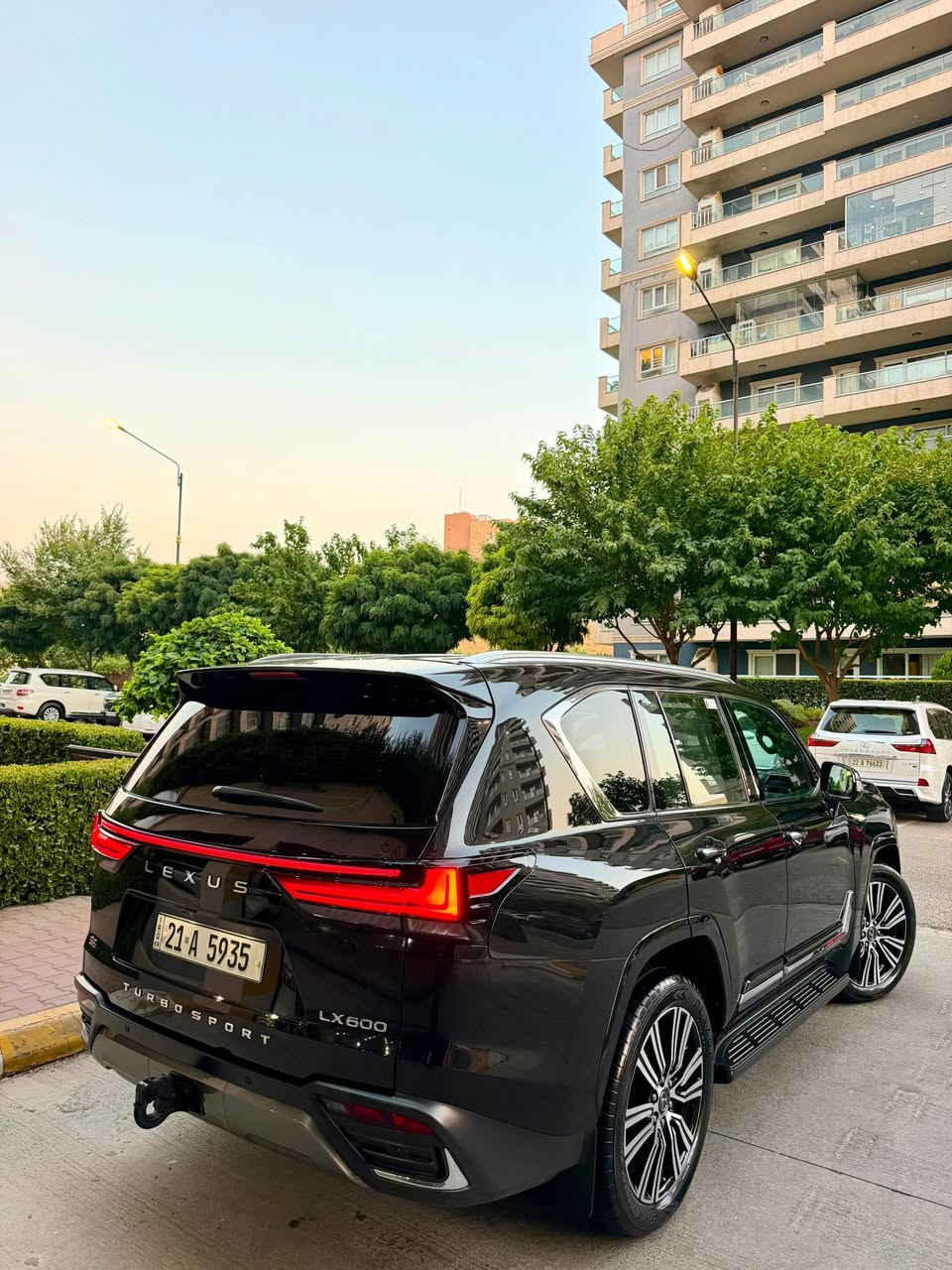 للبيع لكزسturbo  Sport 2023 – شركة ساس

الموديل: 2023
الوكيل: شركة ساس
المحرك: LX600
الممشى:40 ألف كم

☎️***********               10,95 $ 

المواصفات:

فتحة سقف (سلايد)

نظام صوت مارك ليفنسون 25 سماعة

شاشة معلومات رقمية

شاشة لمس

5 كاميرات

كاميرا محيطية

رادار أمامي

رادار الحفاظ على المسار

حساسات أمامية وخلفية

مقاعد جلد باللون الأحمر

تبريد وتدفئة للمقاعد

مقاعد كهربائية مع حفظ الذاكرة

ستيرن كهربائي

بدلات تبديل السرعة (Paddle Shift)

ثلاجة

باب صندوق كهربائي

تشغيل بالبصمة

مرايا كهربائية

مثبت سرعة

وضعيات قيادة ECO

دبل

دبل هواء

بخاخات ماء للمصابيح

إنارة LED وزينون

حالة السيارة:

بدون صب

بدون شخط

بدون رصعات

بدون رمل

الدعاميات واللحية وكالة بدون صبغ

فحص كمبيوتر شرط

محرك وكير بشرط

هزة وبراد وسنوية جديدة

سبير منزل

السيارة باسمي والتحويل مباشر

نظافة زيرو ولا تحتاج أي مصروف

الموقع: العراق سليماني

☎️*********** Singapore
