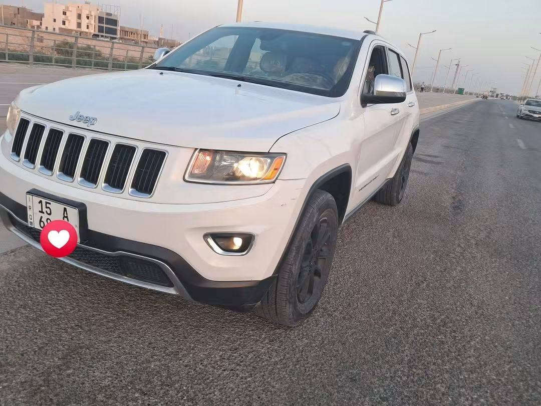jeeb Grand CHEROKE Laredo للبيع
الموديل/2016 فور ويل دفع رباعي

امريكي محرك ٦ سلندر[ 3.600] محرك وكير كفاله ممفتوح على وضع الشركه ماشيه ١٤٤ ميل

  السياره  فول عده الفتحه// بصمه  تشغيل +بصمه ابواب +كشن كهرباء +تشغيل عن بعد  + زر نضام ايكو+ زر نظام سبورت الرياضي  السياره نضيفه حيل كتلوكات الشركه بعدهن بيهه

 السياره كلين بدون حادث  فقط بالعراق رش باب السائق اثر طخه ماطور  السونار مرفق مع الصور 

السياره  رقم انبار //بأسمي رقم وهزه وسنويه كله جديده الرقم الانلكيزي الجديد

السعر //180$  

 //المكان //الرمادي//***********
