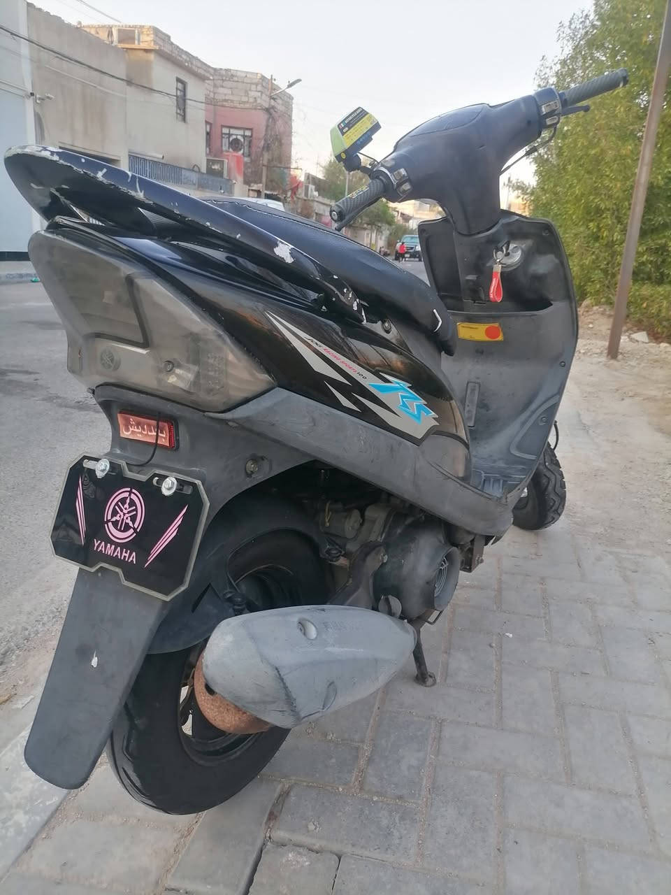 دراجه ماكس جديده باله  كلهة شغاله سلف هندر اشاير سكنات ما مفتوحه مشي نهضه خير من الله بوشه 49 ابلاديه لايت عالي وناصي دبلات امامي وخلفي ابريكات اماميه وخلفيه جاهزه اخت الرمبه نعومه كلش حلوه كفرات اصلي حواضن اصليه ملحه مشي 120 شلعه ابلاد شرط الفحص ما بيها اي نقص مكاني البصرة القبله السعر 1100وبيه مجال لطيبين رقمي***********
