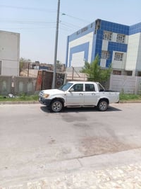 شيري • ٢٠١١ • الشعب