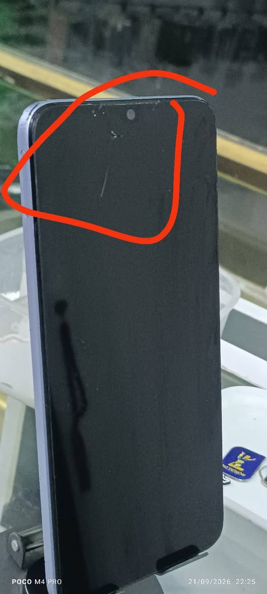 هونر X6  ذكراته 128 عشوائيه 4 بطاريته  5000  مبدل شاشه وكاله الاصليه بيها فطر صغير ممثر ع لمس اضمن لك لا تعليك ولا تمشر بالمس صوت اتصال كله شغال سعره  75 بي مجال ***********

نص مكتوب في الصور:
- 21/09/2026 22:25 POCO M4 PRO
- حول الهاتف اسم الجهاز HONOR X6 الموديل VNE-LX2 رقم الإصدار 8.0.0.214(C185E4R2P2) إصدار MagicOS 8.0 إصدار الأندرويد 14 IMEI 865295067213033 865295067913038 المعالج المركزي MediaTek Helio G25 ذاكرة الوصول العشوائي ٤,٠ غ.ب وحدة التخزين الداخلية المساحة الفارغة ١٠٨,٠٣ غ.ب الإجمالي ١٢٨ غ.ب دقة الشاشة ٧٢٠ × ١٦٠٠ تحديث نظام متجر Play ١ أيار، ٢٠٢٤ تحديث الأندرويد الأمني ١ آب، ٢٠٢٦