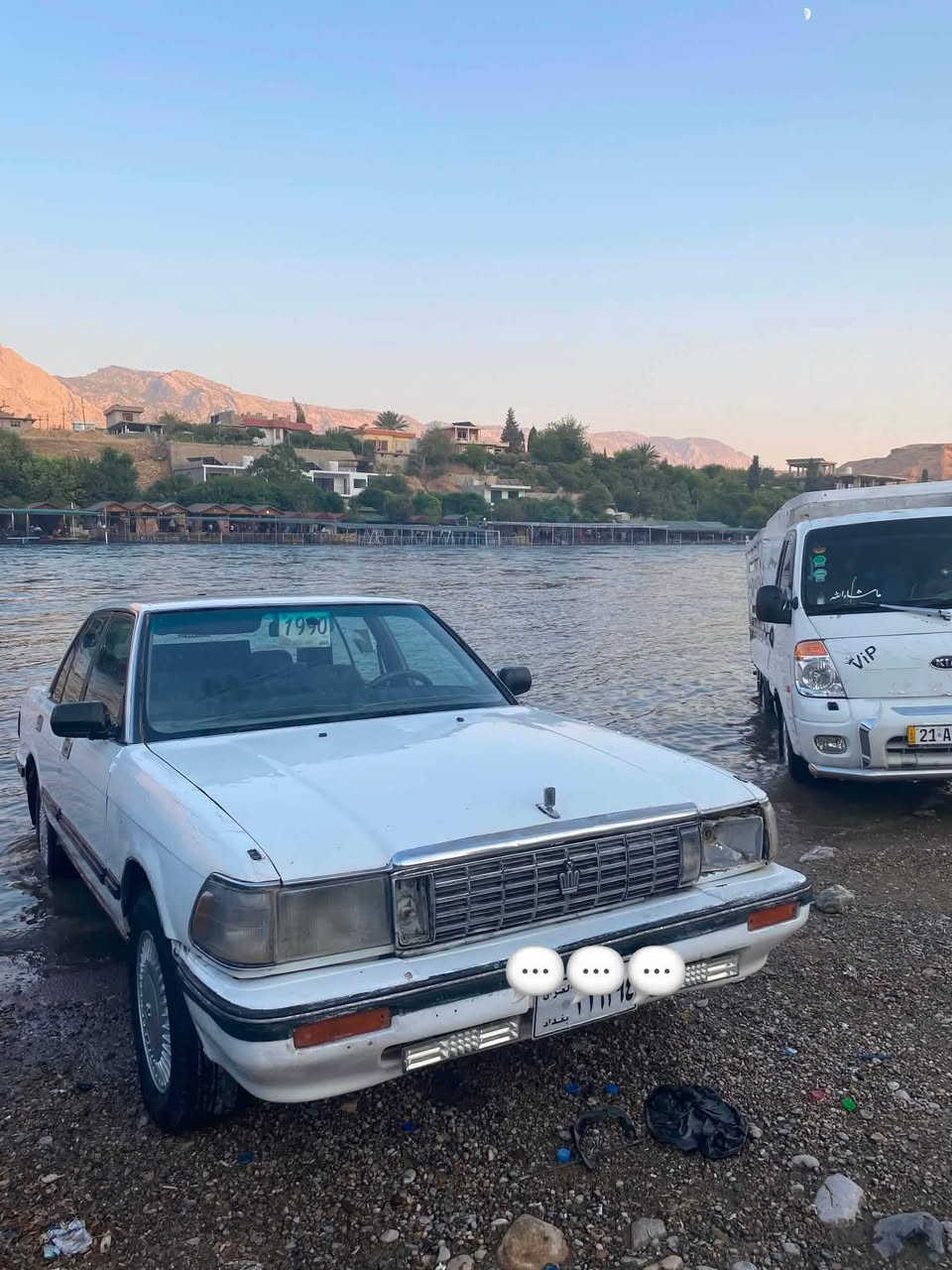 سیدان ١٩٩٠ 
مەکینە وینجی
ئارم پلاستیک سلئمانی
جوار یایەی لۆکی لە ژئرە
دو جام کارەبا 
تۆماتیک
بی لیدراوی
 ناونیشان دەربەندیخان
ژم ***********
مشتەریت لەخزمەدام دار بنديهكان, السليمانية
