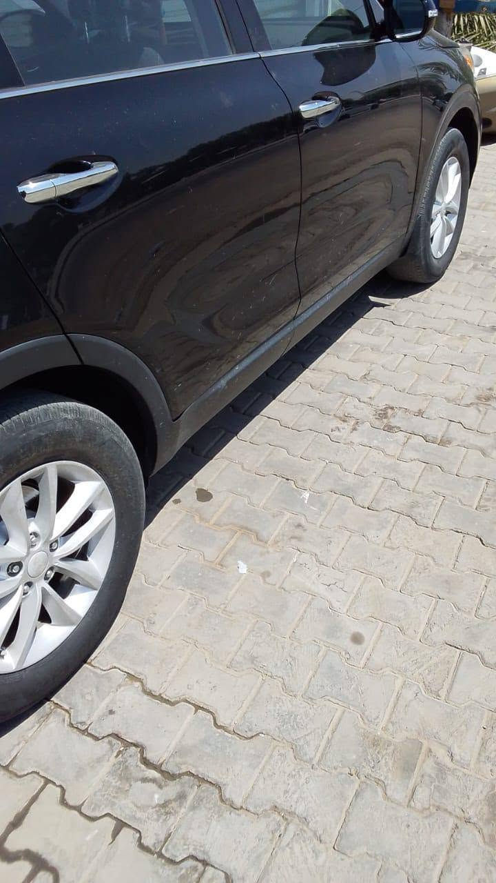 سورنتو 2017
لونه اسود وراد امريكي 
مكفوله كفاله عامه طابه بس دعاميه مفتوحه دبل كازكيت 
السياره رقم اربيل 
مكلف بالنشر السعر ١٦٥ وبيه مجال للاتصال والاستفسار على الرقم ***********
