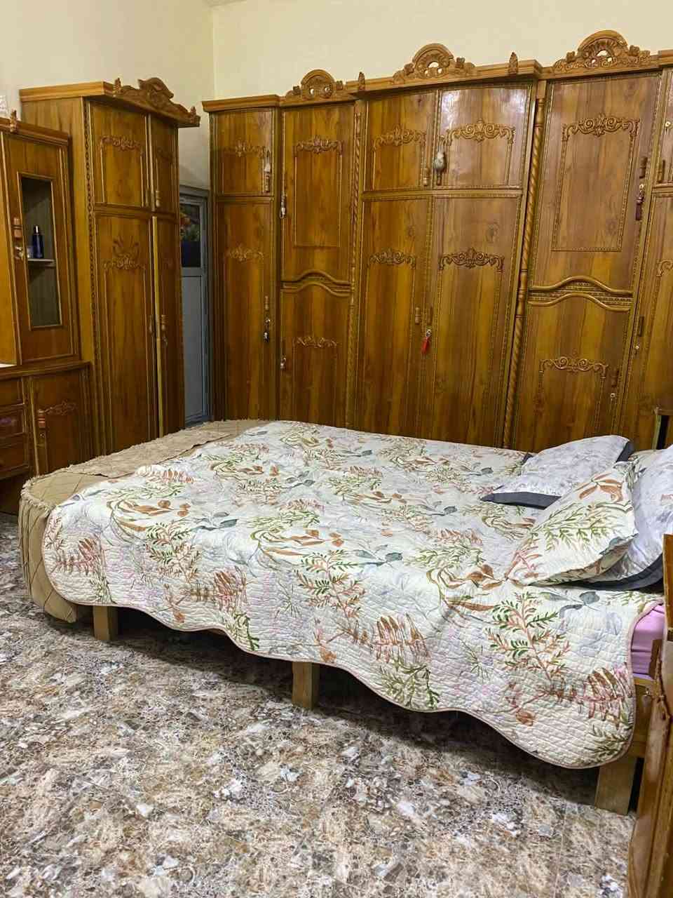 البيت للبيع طابو زراعي 170 متر سند 25 بي رقم بلديه حي الجامعه نهاية شارع 20 قرب أسواق الجوهره بناء طابوق صب كونكريت طابقين السعر على الاتصال ***********
