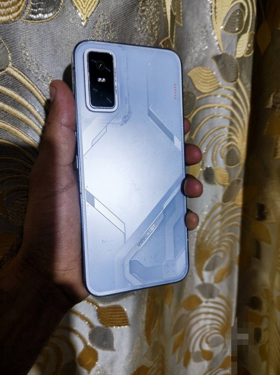 للبيع أو امراوس Infinix GT 30 Pro مكفول ✅

ذاكره 256 عشوائيه 12+12 فقط الشاشه طابعه طبع خفيف مال تيك توك بل اطراف تكدر اتشوفه بلصوره البيضه اذا اتحوله وضع داكن كله يروح وما أماثر ابد ولوضع كله طبيعي اما الباقي كله نضيف ومكفول مامفتوح  بدون ملحقات 👉 

السعر 275الف وبي مجال 
المكان: بغداد - ابو غريب  
للتواصل: واتساب / ***********  وعل خاص فقط
ملاحظة: ماعندي توصيل ❌
