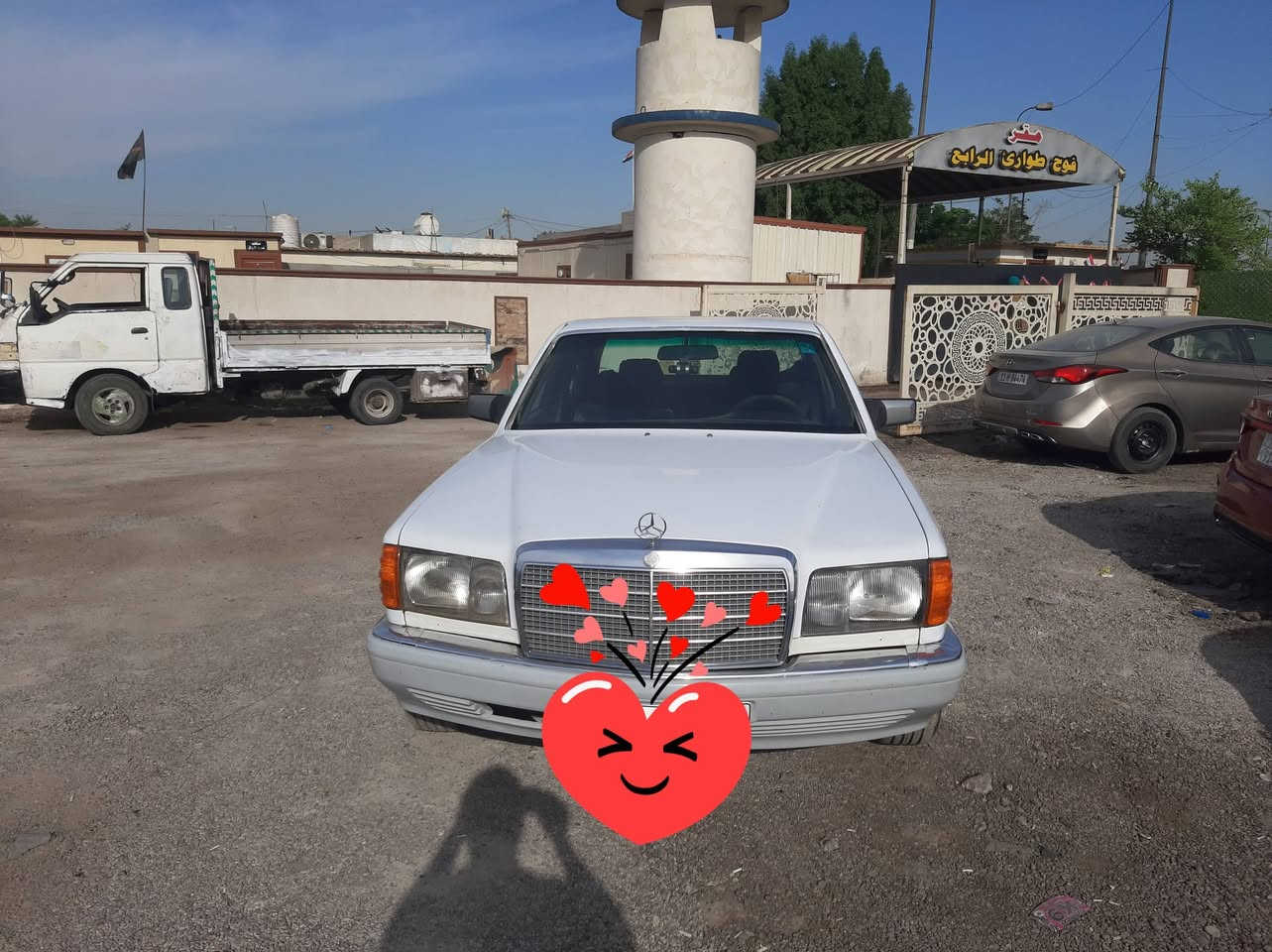 السلام عليكم 
بيع مستعجل
مارسيدس رئاسي 
موديل ٩١ محرك ٣٠٠٠فيفتي
سياره معمره قبل فتره 
رقم نكليزي صلاح الدين
تحوين ثاني يوم
كير محرك مكفولات 
منضومه تبريد كامله مال وارد بس دير غاز من عمرت فرغت غازها
زوج تاير جديد
مكان السياره بغداد السعر 55
رقم الهاتف ***********
