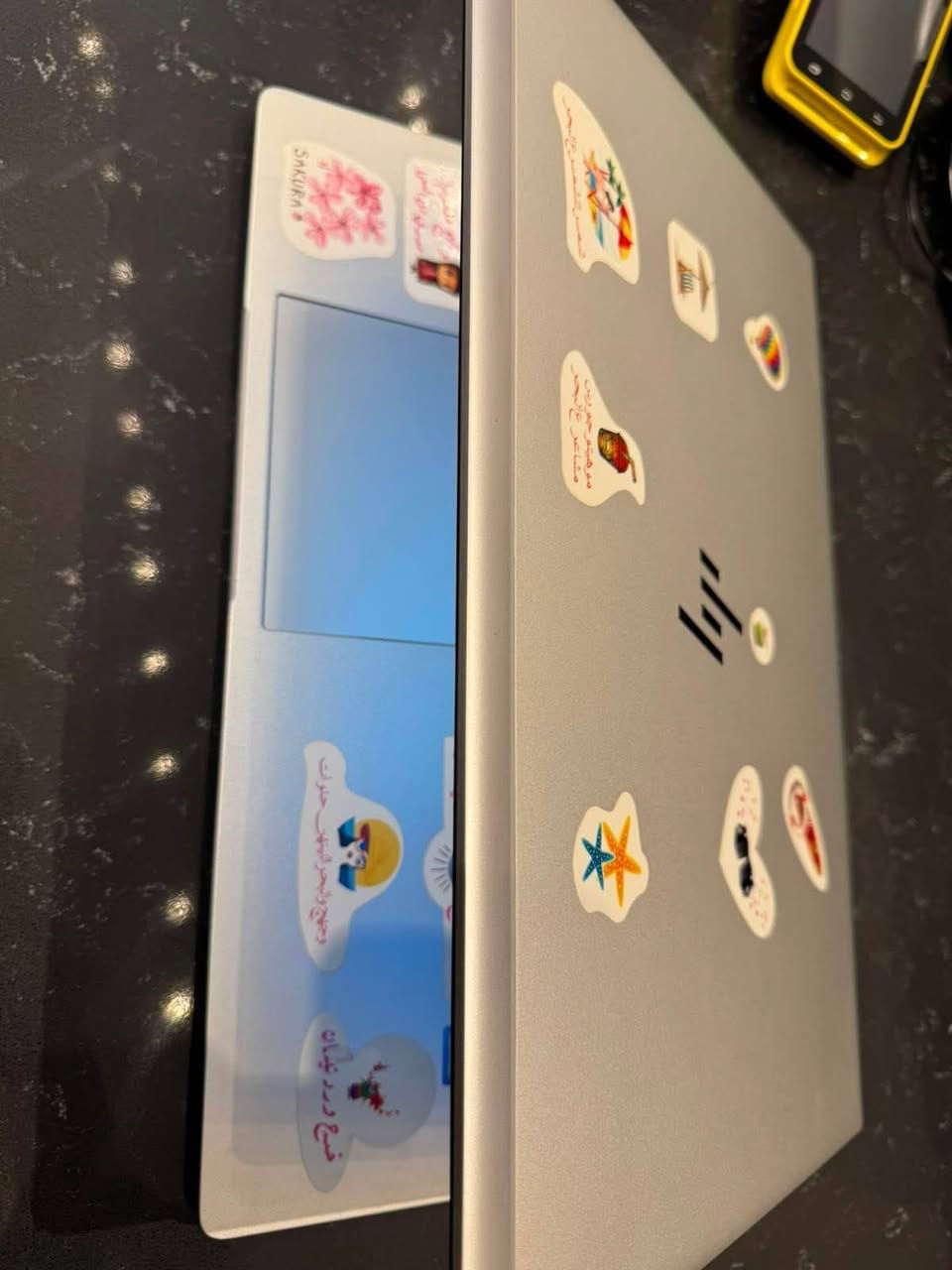 HP EliteBook 850 G5 core i7 جيل الثامن حرف u الاقتصادي يعني ميصرف شحن هادر M.2 256 رام ٨ كيكيا مواصفاتها معروفه وممتازه للشغل المكتبي وللطلاب نضيفه ومابيها شخط بس هايه الصوره مبين بيها شويه مطخوخه رايدها ب500 الف وبيها مجال للشراي عنوان الدوره الصحه *********** بغداد, العراق

