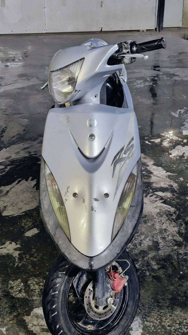 دراجه ماكس عدله للبيع كفرات بلاد دراجه ما ناقصها شي سلف هندر تشتغل هذا رقمي بي واتساب ***********
