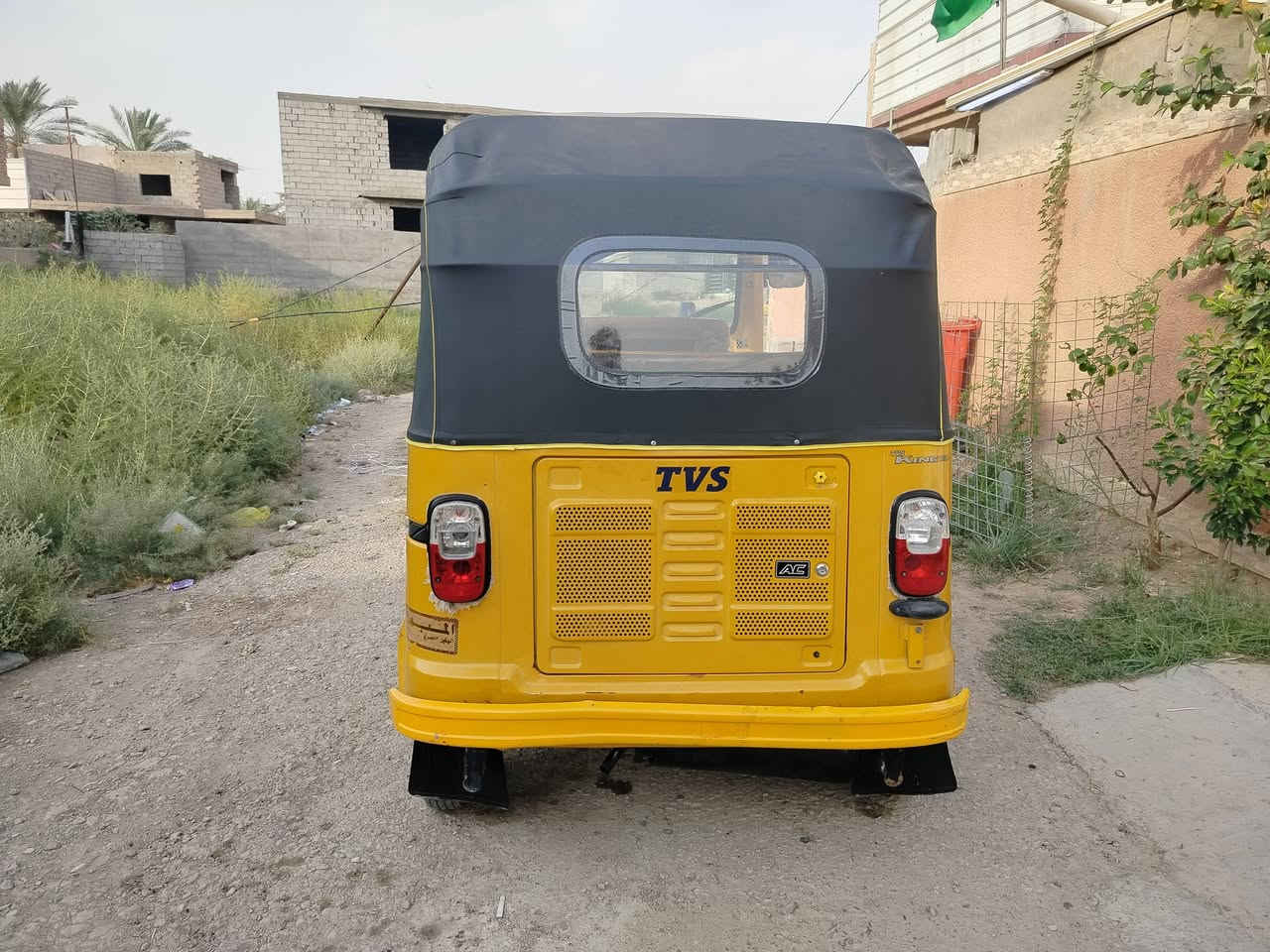 سلام عليكم
تكتك TVS موديل 20 اوراق 
العنوان ديالى مطعم سامان 
للأستفسار ***********
