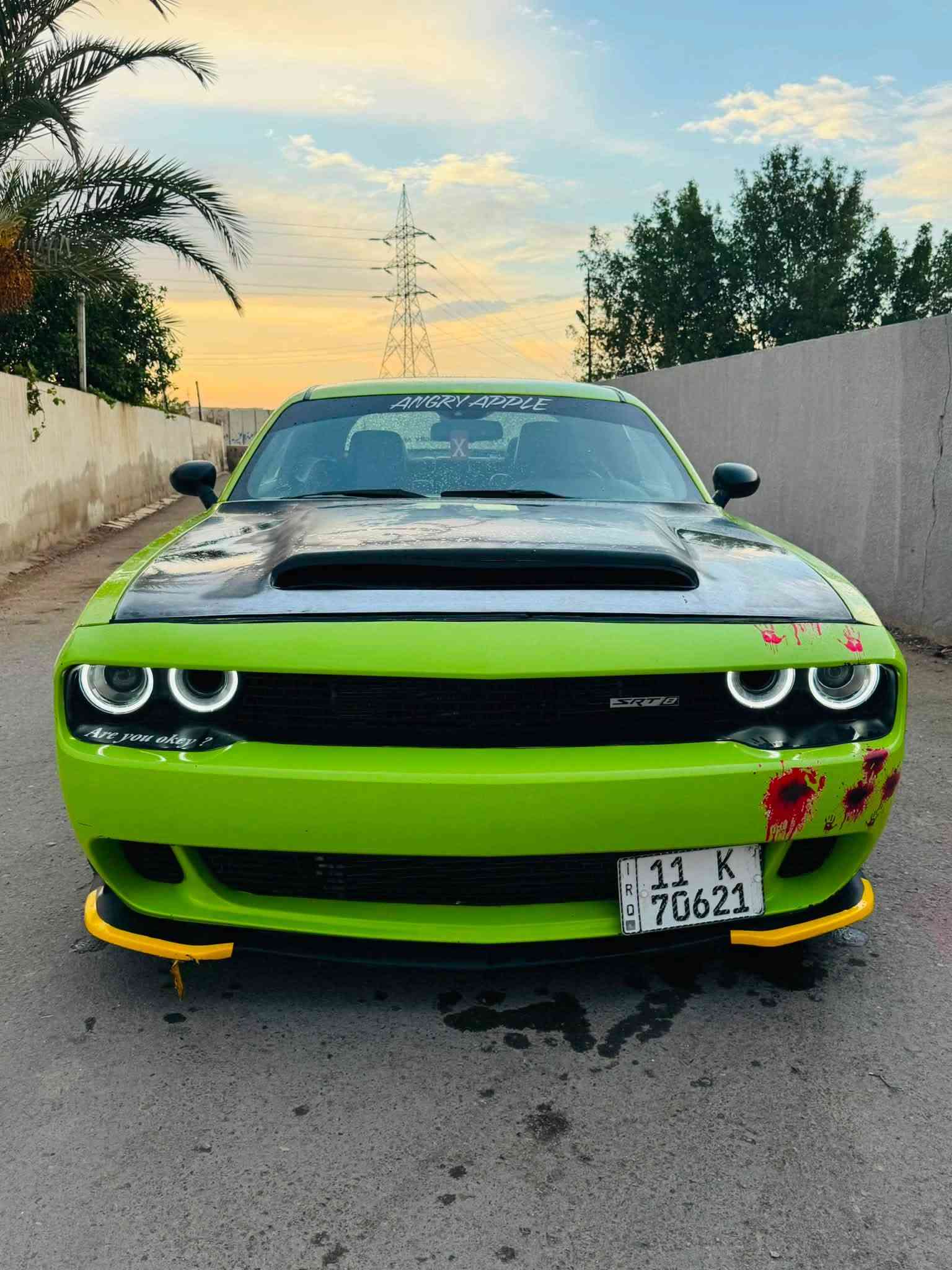 سلام عليكم شباب جالنجر البيع كير مكينه تخم تاير اكسل كله جديد سياره بسمي مكينه V8 سلندر طابوكه برتقاليه سياره فول مواصفات شاشه كأمره بصمه باب بصمه تشغيل فول تشغيل عن بعد صوت السيارة يخبل تحويل ثاني يوم مكان بغداد التاجيات السعر 108 بيها مجال مراوس حسب القناعه /حادث السياره فقط باب صور الحادث مرفقه تغير
لون مسويلها ***********
