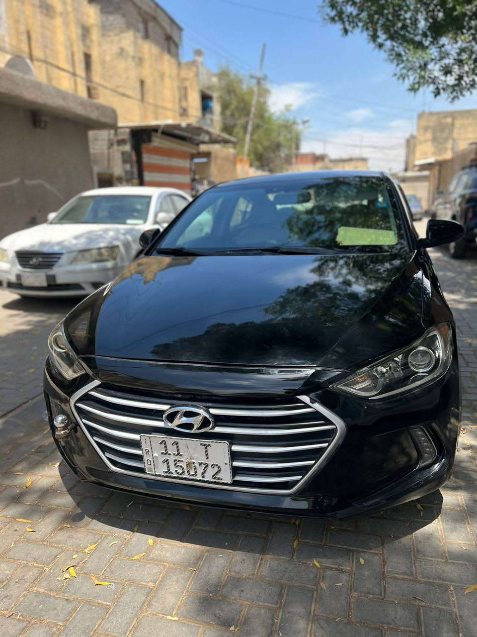 النترا امريكي اسود 2018 
فول مواصفات:
تحكم ستيرن جهتين
3 انظمة قيادة 
كشنات هيتر 
بصمة بوب + صندوق + تشغيل + نظام ترحيب عند الاقتراب
فتحة سقف 
تبريد بيانو 
السيارة بيها ادامة كامله صدر جديد هيدروليك مع فلتر للكير كامل
تجديد منظومة التبريد والردايتر مال مي جديد…
حادث جاملغ وبنيد
*********** 
السعر  ١١٦ وماكو فول قطعتين صبغ بهيج سعر بغداد, العراق
