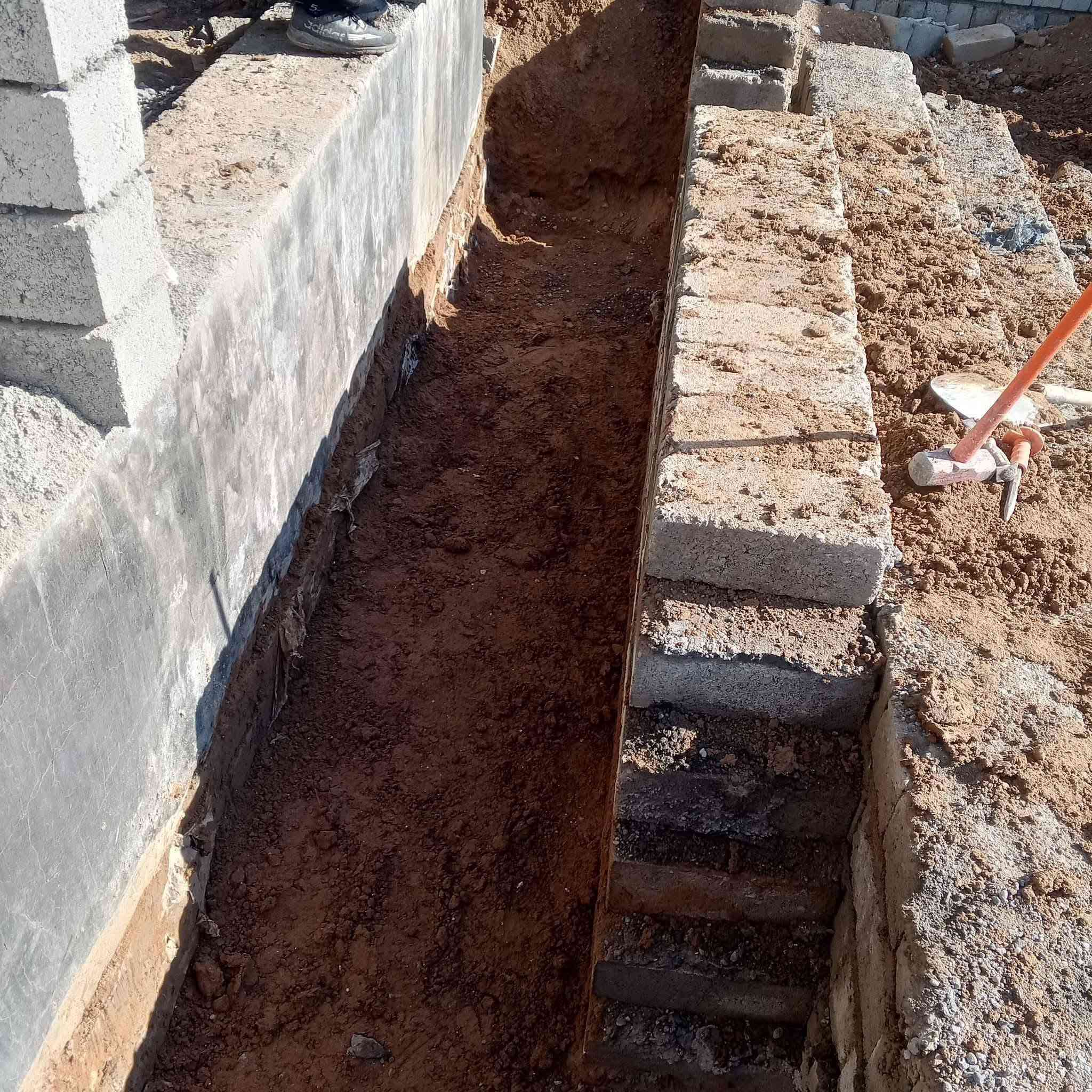 يوجد كادر عمل لكافة الاشغال راح اذكر الشغل الي نشتغلو
حدل بيوت
تنضيف بيوت 
تصفير بيوت 
تصفير تكعيبات 
فرش حجر بيوت 
تصفيط بلوك فوك الخريطه 
تدريز بيوت 
تدريز تكعيبات
تفليش محلات 
تفليش حائط 
تنضيف بلوك 
نحفر ابار دئري او مربع
اي شقل عندك  خابرو ودلل والف هلا والما عندو نشتقلو فزعه وحاضرين وحياكم الله هاذه رقم *********** ✅  والخاص مفتوح   . #ملاحضه_الفقير_ماناخذ_من_عندو_نشتغلو_فزعه؟ ادمن♥.

                ((***********))

نص مكتوب في الصور:
- عمال جميع الاشعال بناء وتنظيف منزل لجميع احتياجاتك! ***********