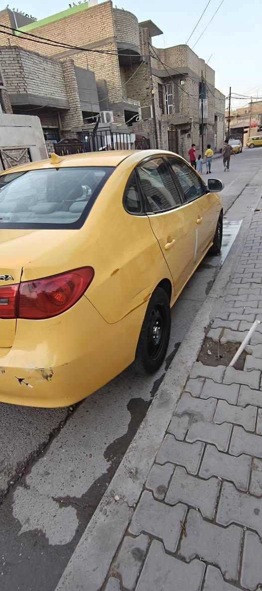 النترا موديل ٢٠١٠ امريكي للبيع
رقم بغداد انكليزي بأسمي تحويل مباشر
حادثها چاملغ الكدام الأيمن وراجع نفسه 
سياره صبغة اولى ¢¢
شواصي لغود  مكفولات 
تدفئه تبريد شغال❄
صدر امامي وخلفي 
تايرات نص عمر 
باتري  ومنضومة تبريد جدد
السياره شويه بيها شخوط موضحه بلفيديو 
سعرها(  ٨٥ )$$وبيها مجال 
مكاني بغداد  الكماليه. ***********
