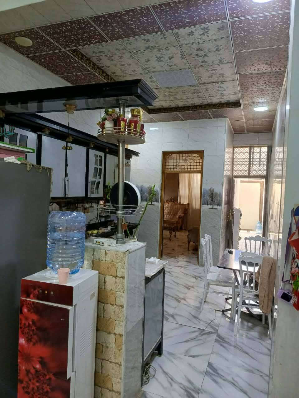 بيت للبيــع 100متر بملحق قريه الغدير زراعي سند 25مرقم غرفة وصاله وستقبال وصحيات البيت بناء درجه اولى من كلشي بناء طابوك جمهوري مثقب والسقف صب نزال والاساس 6 شيش سعره 50وبي مجال قليل شراي واتساب فقط ***********
