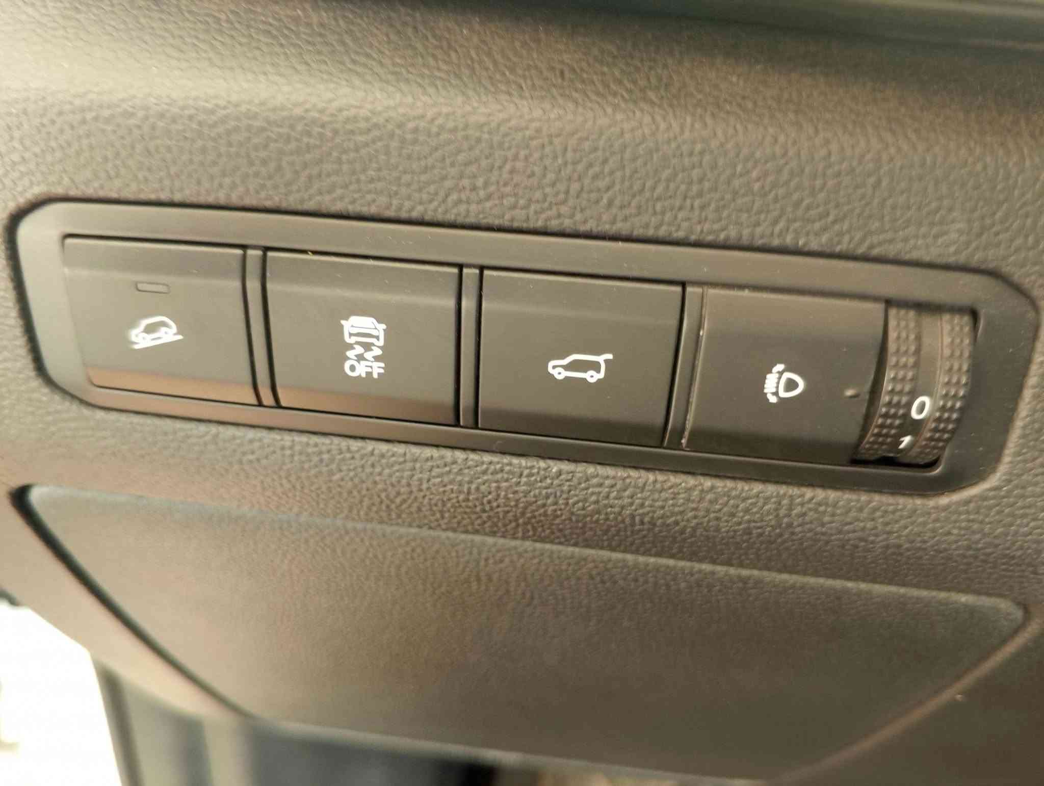🚘 سيارة للبيع – بايك X7 موديل 2024
🔹 كفالة عامة
🔹 رقم أربيل – السنوية باسمي
🔹 التحويل أو وكالة
🔹 ماشية 35 ألف كم
🔹 فل مواصفات – واحد على واحد

المواصفات:
• محرك 1500cc تيربو. 
• بنزين عادي. 
• نظام قيادة Sport(سبورت). 
• تبريد وتدفئة. 
• شاشة متصلة. 
• حساسات أمامية وخلفية. 
• حساسات سايد. 
• سايد بريك إلكتروني. 
• بصمة تشغيل. 
• مرايا شفط/طي كهربائي. 
• يدات أبواب شفط. 
• نظام أمان ومواصفات عديدة أخرى. 
• السيارة مواصفاتها حلوة كلش. 

📍 المكان: بابل
💰 السعر: 170
☎️ للاستفسار: ***********

