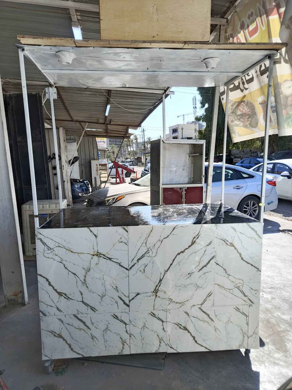 السلام عليكم عربانه للبيع وياها بعد كلوبات ونشره السعر 180 وبيها مجال بسيط مكاني بغداد العامريه

للتواصل ***********
