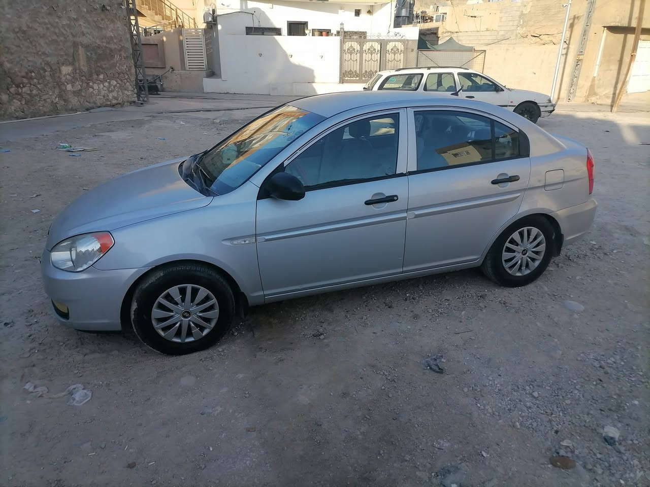 للبيع موديل 8 سعر ٧٠ شراي اتصل ع رقم ***********

