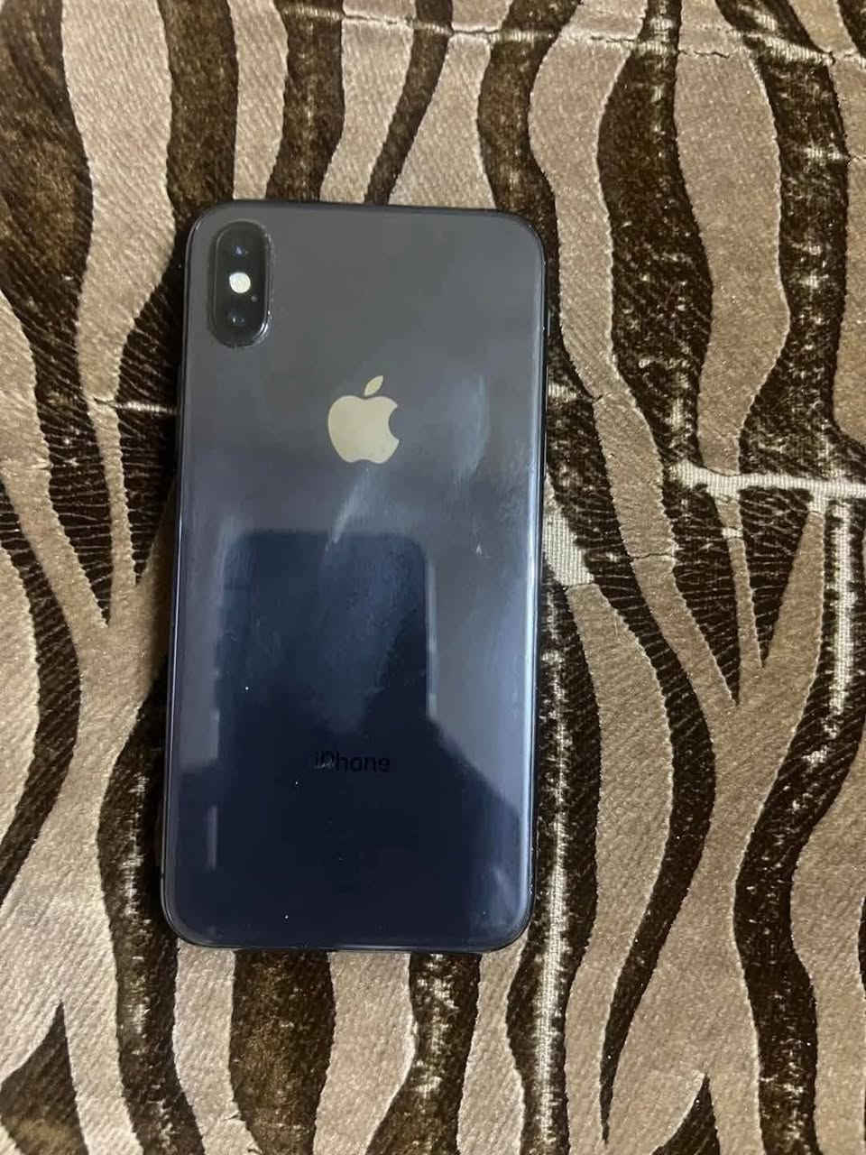 ايفون اكس جهاز نضيف جديد مبدل بطاريه صليه سعر٩٥
***********
