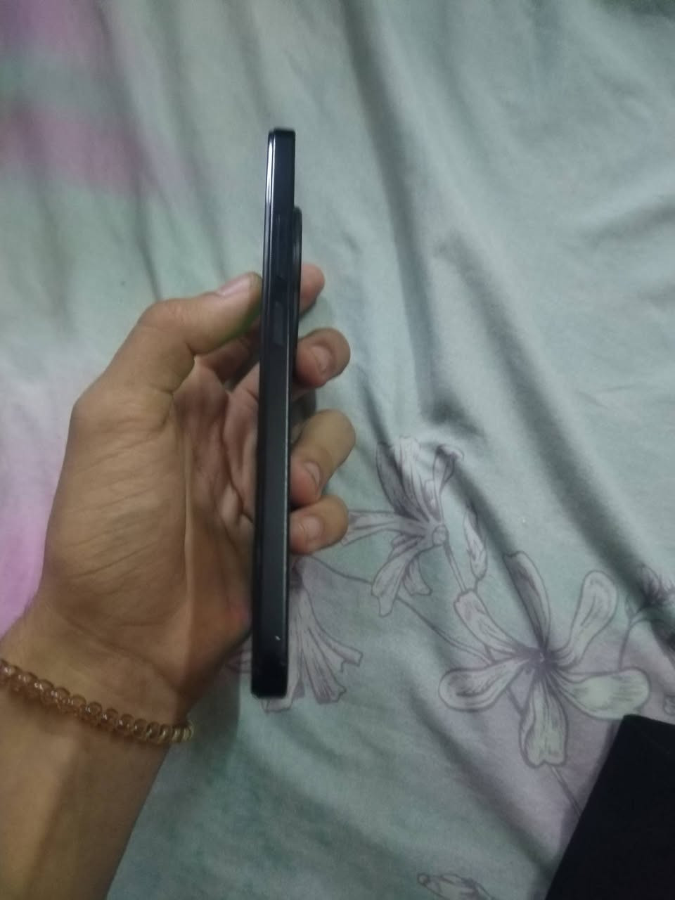 جهاز البيع نظيف مبدل شاشه فقط مابي اي شي ذاكره 256 رام 8 السعر 125 تواصل عل جهاز عل هاذا رقم بي واتساب ***********
