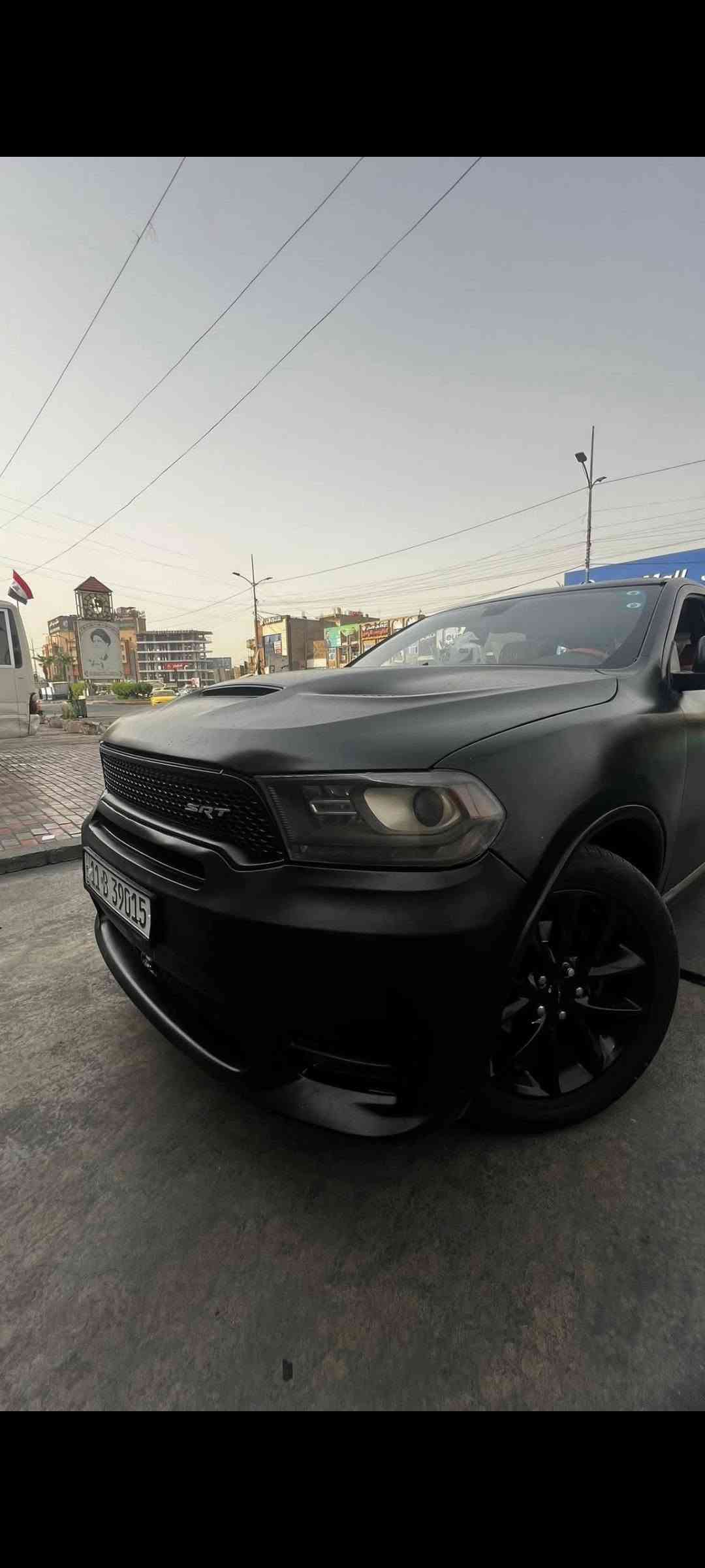 السلام عليكم  والله بعافيه الي يخذها للبيع او مراوس
السعر بيه مجال جدا ً بسيط 160
دورنكو 2017فول ١/١ للأخير ڤي اي بي 
فتحه سقف 
‏3 شاشات 
بصمه أبواب +بصمه 
رادار امامي +خلفي +جانبي 
كشنات حضن +تدفه تبريد 
ستيرن تدفه 
تشغيل عن بعد 
گير بكرا 
غرفه جديده شاده لون برتقالي قبل ٣ أيام 🧡🔥 
تخم تاير جديد بيه 
السياره داخله كلين ماعدى دعاميه خلفيه بيه مكانت تلكيط معجون 
                        (تغير لون طافي)
بدون حادث أكفلك دواخل ما مصبوغه
أكفلك لغود وشواصي 
أكفلك كص 
أكفلك تجيه او گلبه 
محرك 3600 مبدل بساتم مال موديل 14
ادامه كامله للمحرك 
رقم بغداد جديد 
مكاني كوت مركز المدينه ***********
