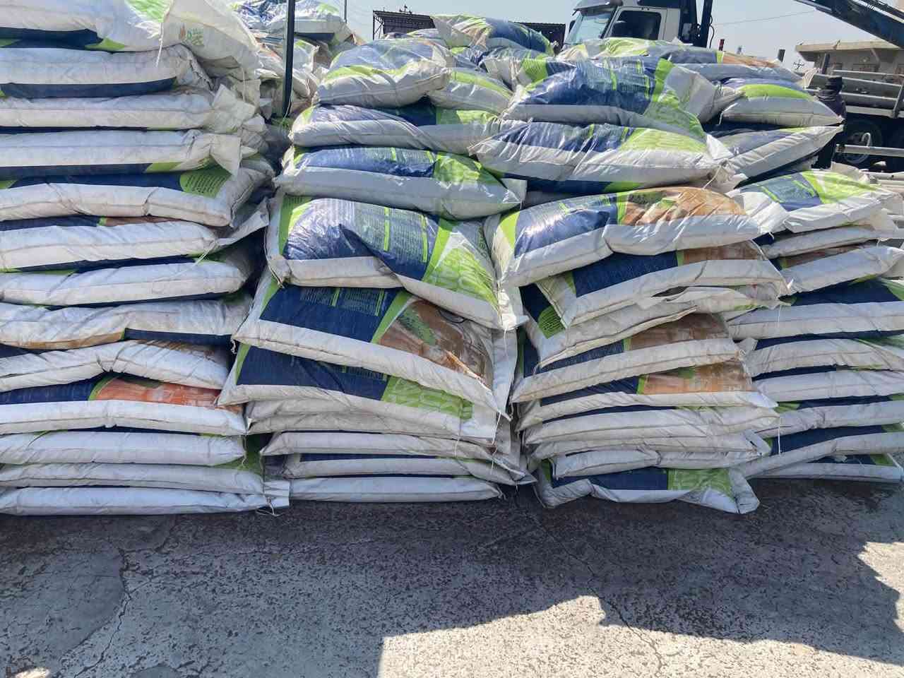 🌱🔥 سماد دواجن عضوي للبيع – جودة وفائدة للأرض 🔥🌱

إذا تريد أرضك تستفاد وتزيد خصوبتها، عدنا سماد دواجن عضوي جاهز للبيع، مناسب للمزارع والبساتين والحدائق 🌿

✅ سماد عضوي طبيعي
✅ مناسب لمختلف أنواع الأراضي والمحاصيل
✅ متوفر بكميات مختلفة
✅ تجهيز حسب الطلب

📍 الموقع: تكريت فلكة فرسان العلم
📞 للاستفسار والطلب 
            
***********رقم الهاتف 
***********الوتساب

والكمية محدودة — بادر بالحجز. 🌱
