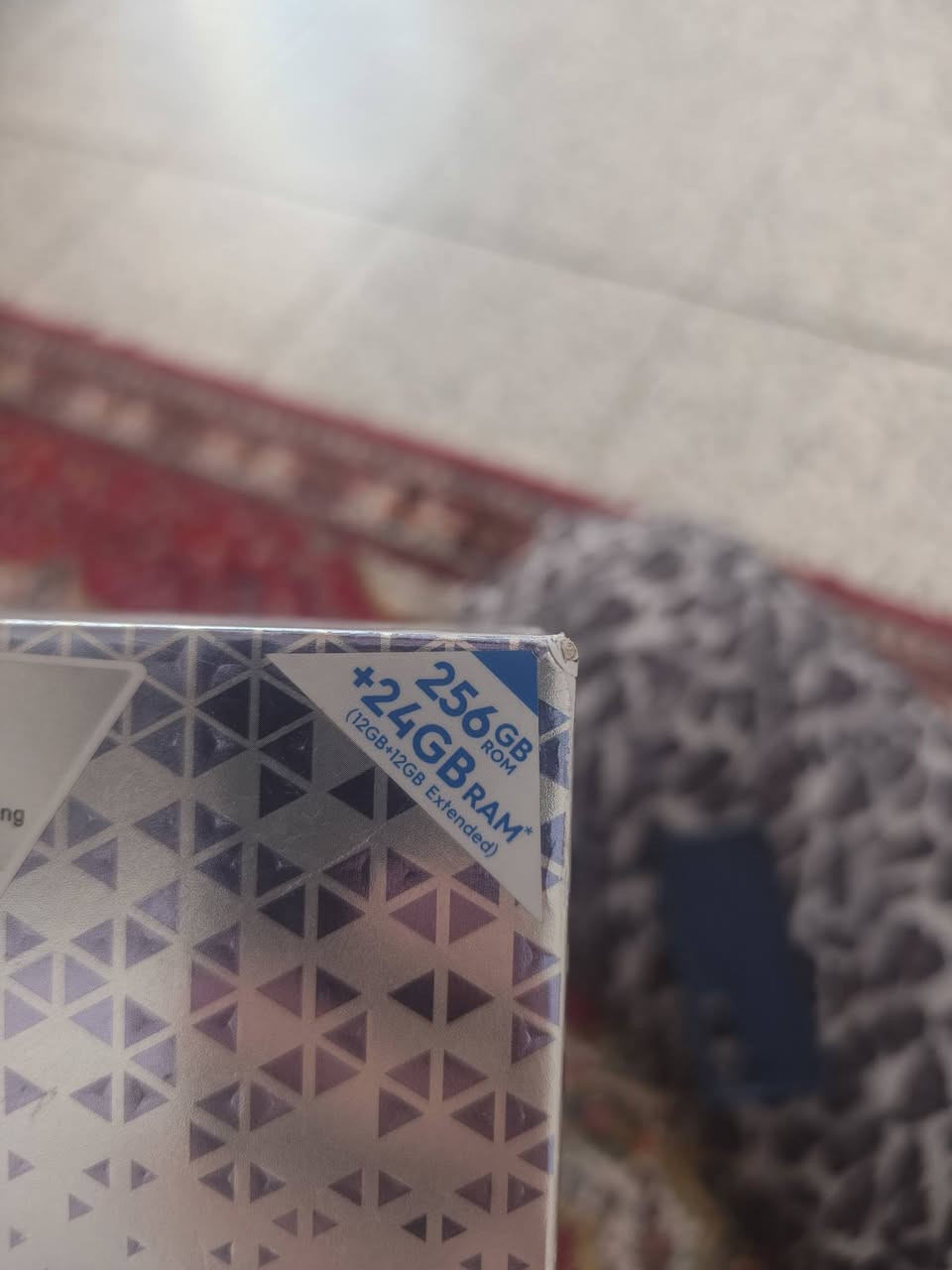 تكنو 40 برو 5G • ٢٤ رام • شاشة مكسورة