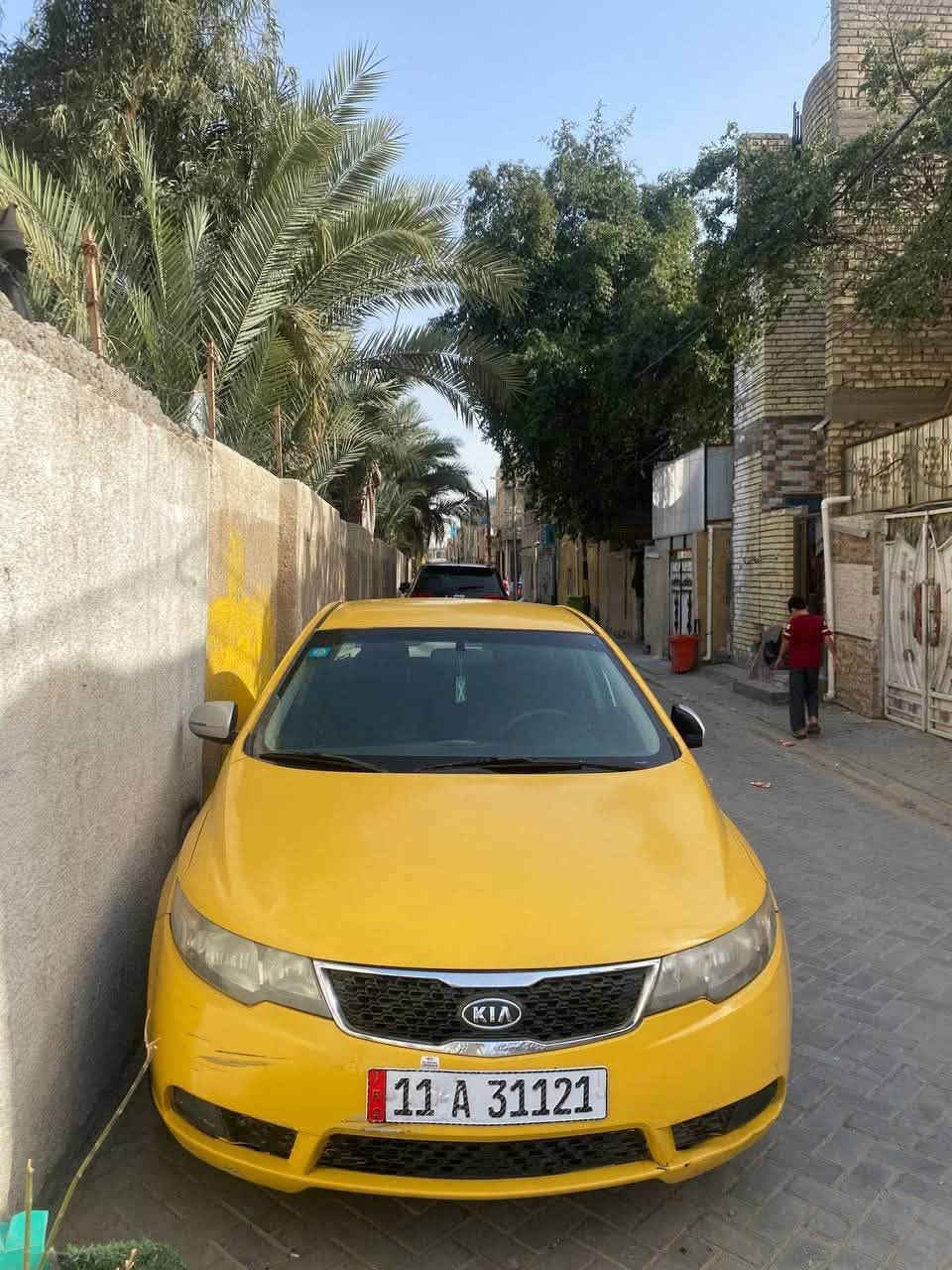 فورتي ١٢
مكينة المرغوبة دوش ٢٠٠٠

سنوية مجددها قبل شهر يعني ممتعب بيها 

الرقم بغداد ' مشروع وطني إنكليزي 

اشاير بالمري 

باتري جديد 

تايرات جدد

تحكم استيرن

مانق انزلاق 

بصمات ثنين 

سيارة مسويلها ادامه قبل فترة من قوايش  .  فيش ، قبق ولفات. ادامه من كلشي جديد السيارة على ايدي  محافظ عليها 

كل سبوعين محسن افولها 

سيارة كل الف ونص ابدل دهنها فوك ما تتصور محافظ عليها 

ماشية ٩٩ 

وسيارة صح تكسي بس استخدام بيتي ما متعوبة تجي تكلب ول اي واحد يعجبك تاخذها اخذها 

سيارة بس صبغتها شويه تعبانه  يعجبك تصبغها  او يعجبك 

تاخذها بوجهك تطلع تشتغل بيها 

رقم الهاتف *********** 

العنوان بغداد مدينة الصدر 

السعر ٨٣ وبيها مجال قليل للطيبين
