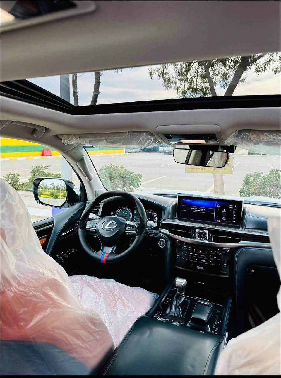 لكزس LX570 • ٢٠١٧ • رقم بغداد