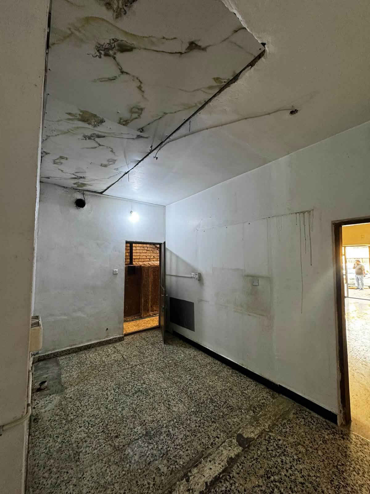 🏡 عقارات | بيع • شراء • إيجار
 
مكتب افق الاعمار الهندسي 
رقم الهاتف ***********

مشتمل ارضي 

غرفتين نوم وصاله ومطبخ وصيحيات عدد2 وكراج 
معزول عزل تام 
وياه خط سحب مولد  5امبير من ضمن العقار 
بدل يجار  مليون 

الموقع شارع الكويتي 
 

🏠 بيوت وشقق
🏢 محلات ومكاتب
🌳 أراضي ومزارع
🔑 إيجار يومي • شهري • سنوي
💰 بيع وشراء العقارات

📩 للاستفسار أو عرض عقارك للإيجار والبيع، راسلنا على الخاص

📍 بغداد سيديه شارع قطر الندى مقابل ضي بغداد 

عقارك المثالي… أقرب مما تتوقع. 🤍

رقم الهاتف ***********
