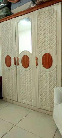 كنتور وجرباية نضاف وتكمة اريدهن ب ١٥٠ ... 07806488414 بي واتس
