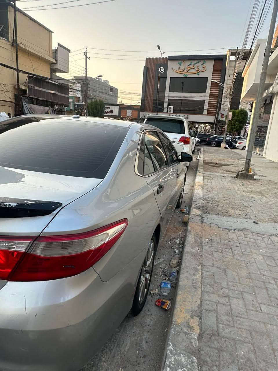 كامري XLE • ٢٠١٧ • رقم بغداد