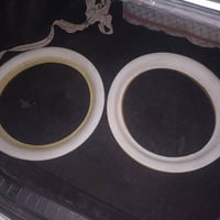 طقم طوق • ١٤ إنش • خط أبيض