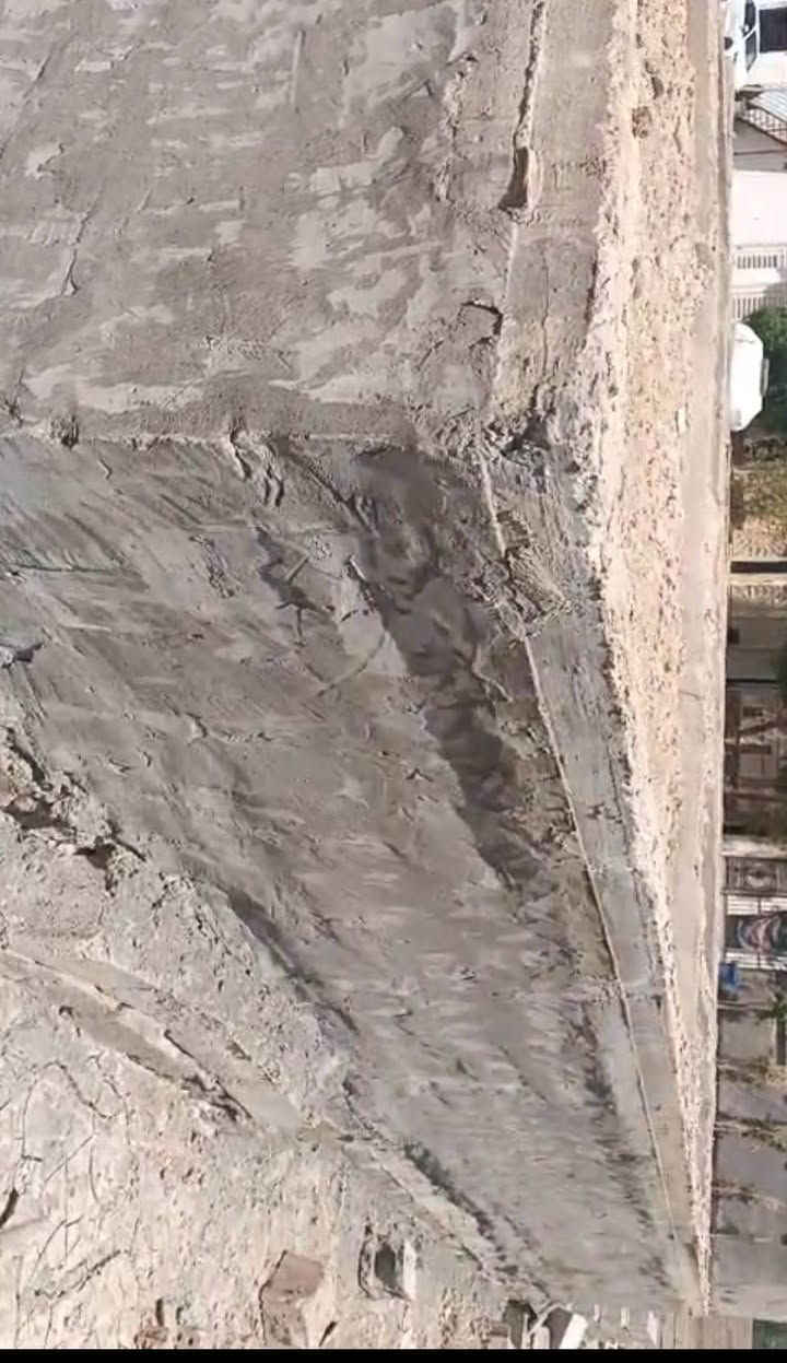 السلام عليكم عمال بناء والبخ بتلوات وفرش سبيس وحدل وتنضيف ابيوت وتعديل عمال تشتغل اي شي ابكل مناطق ديالى ***********
