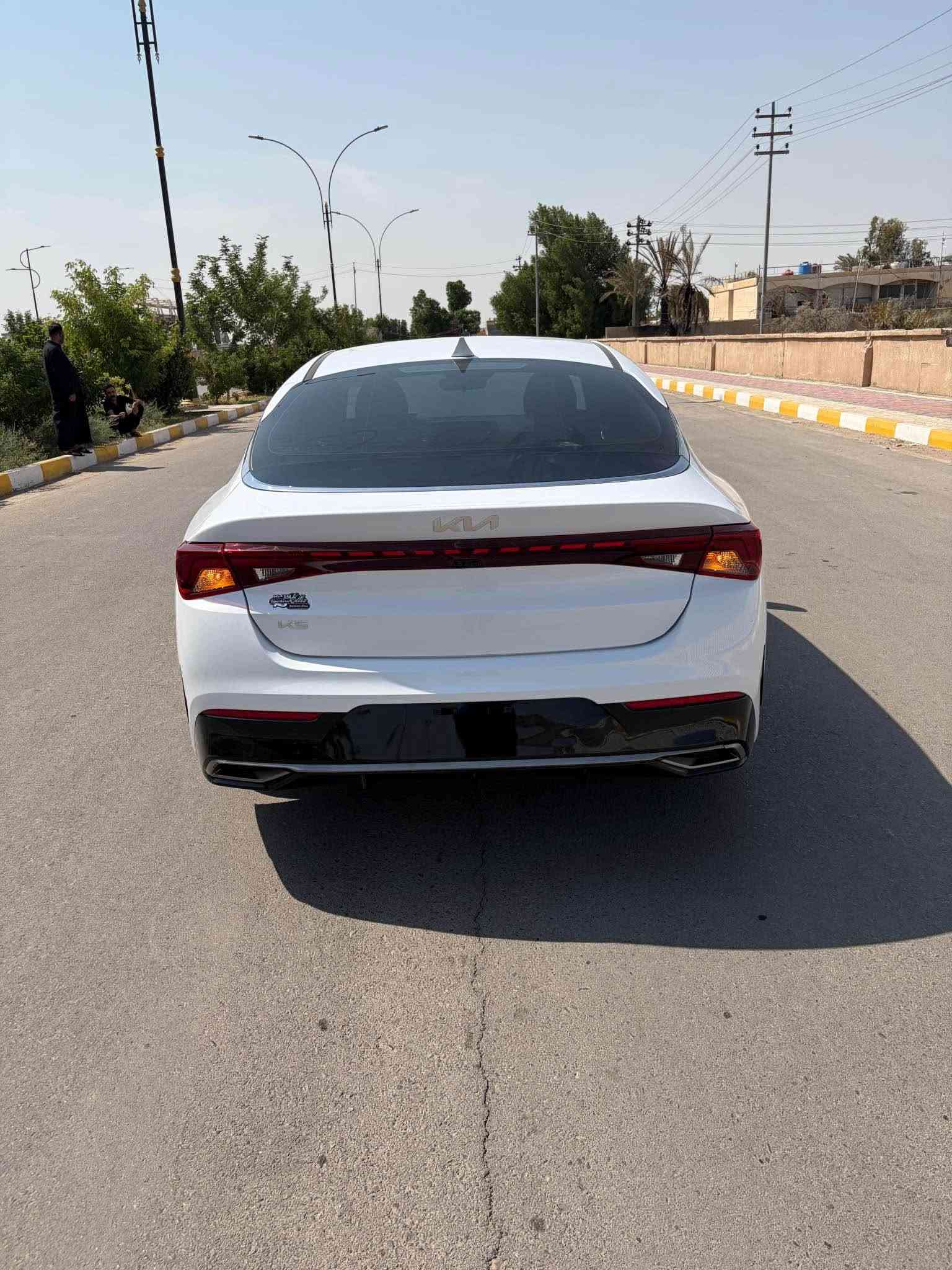 كي فايف K5 للبيع موديل 2024
دخول جديد شهداء ذي قار 
ابيع مرقم وكاله ام الباركود 

وارد امريكي حادث بسيط
صور الحادث بالمنشور 

اللون ابيض

محرك وكير على وضع الشركة بلاديه 

كهربائات وصدر بشرط 100‎%‎

مكينه 1600 تيربو [ تستقبل اي بانزين ] 

وكيرها AT بلادي 

السياره ماشيه 46 الف فقط  

الموصفات 

- بصمه 

- 4 انضمه قياده 

- سايد بريك بصمه

- اوتو هولد

- حساسات + رادارات بكل مكان

- تحديد مسار + كروز سرعه 

- نقط عمياء 

- شاشه تدعم كاربلي 

- كامره دواره مع رادار خلفي 

- ترحيب عند الاقتراب 

- تشغيل عن بعد 

والباقي المواصفات …. 
) 

[ بدون اي دواخل} 

{مكاني ناصريه} 

السعر 170 وبيه مجال بسيط 
***********: الرقم ناصرية, ذي قار

نص مكتوب في الصور:
- 46549766X