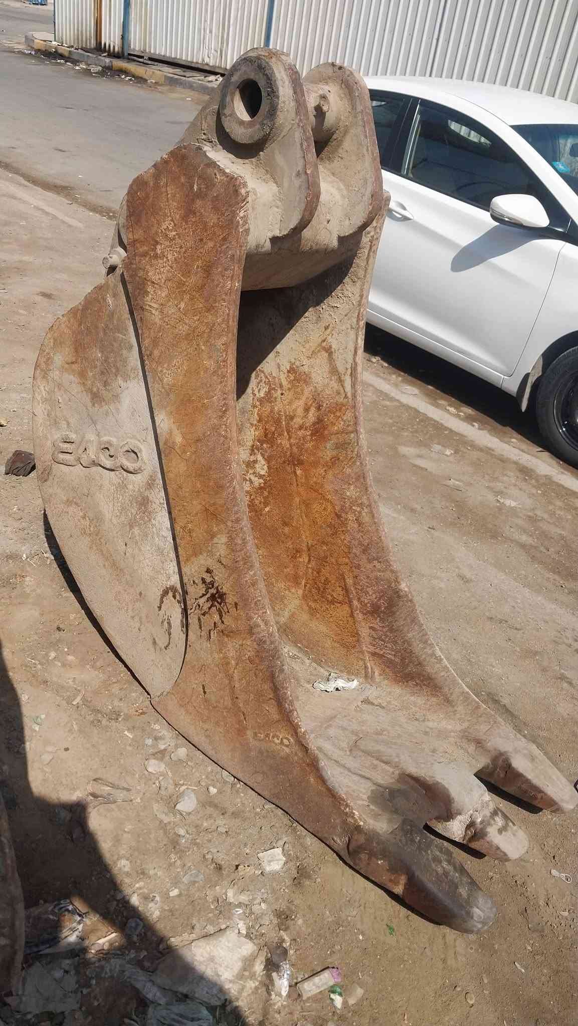 السلام عليكم للبيع كيلات 40 50 60 100 الاستفسار ***********

