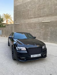 كرايسلر ٢٠١٧ • ٥٧٠٠ سي سي ٨سلندر • ٨٤ الف ميل