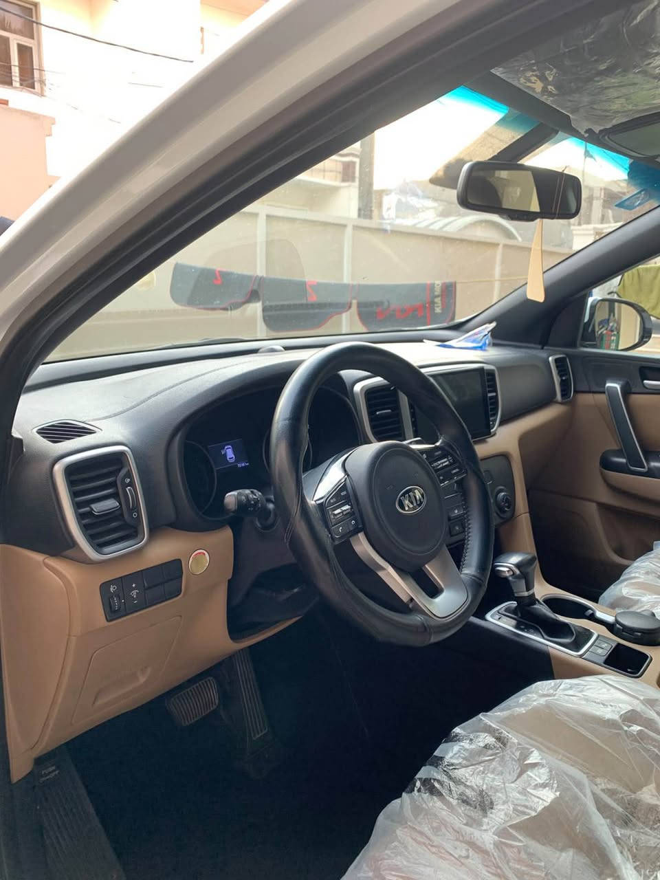 سبورتج 2020 • محرك 2000 • مشي ٧٠٠٠٠ كم