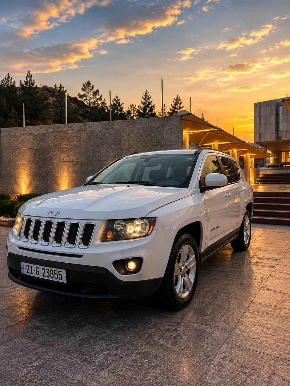 Jeep compass 2016 
مەکینە 20 
کوشن کرێمی
کوشن جڵد
کوشن هیتەر 
Abs
دژە خلیسک
شەغال
تەعدیل سورعە
کلین تایتڵ هیچی پێوەنیە تەنها چەمەلاغی لای سایەق پێنچ پەنجەی کارتە و تەواو
گێڕ و مەکینە بەشەرت نەکراوە 
96 هەزار ڕۆشتوە
سەنەوی تا مانگی 9/2028 نوێیە
کامل سێرڤسی بۆ کراوە ڕۆن و هایدرۆلیکی گێڕی تازە گۆڕاوە شەریکەی mutul 
هەموو زانیاریەکانم نوسیوە مشتەری تەلەفۆن بکە یان نامە بنێرە لەخزمەت دام شوێم چواقوڕنە
***********
*********** رانية, السليمانية
