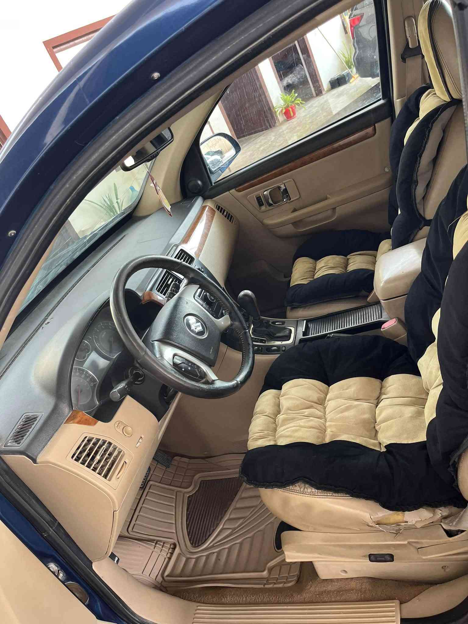 للبيع او المراوس حسب القناعة
سوزوكي XL7 2008 
السعر 45 
رقم صلاح الدين صدامي شرط الضباره او اوارق السياره كامله 
بدون صبغ تحتاج ترتيب بسيط
6 سلندر. 3600 
كير يخربط مـَـِنہَ يحمه يكف 
يرادلها حداديه خلفي
فتحه
 فور ويل 
 3 قطع تبريد 
 جلد 
-مكان السياره سامراء 
-الاتصال على الرقم ‭ ‭ ‭***********‬

